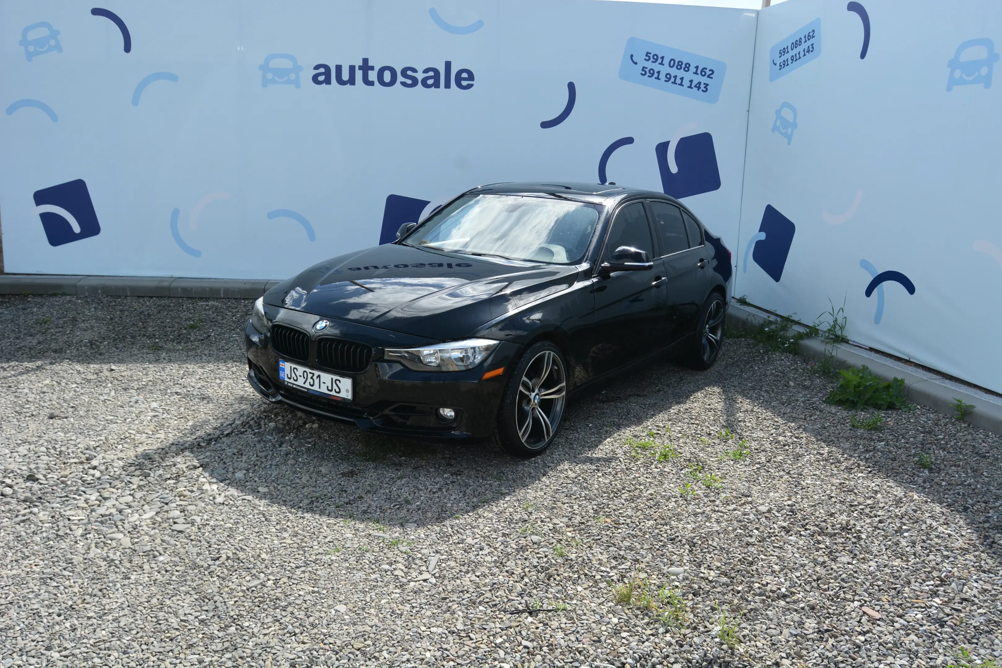 BMW 320