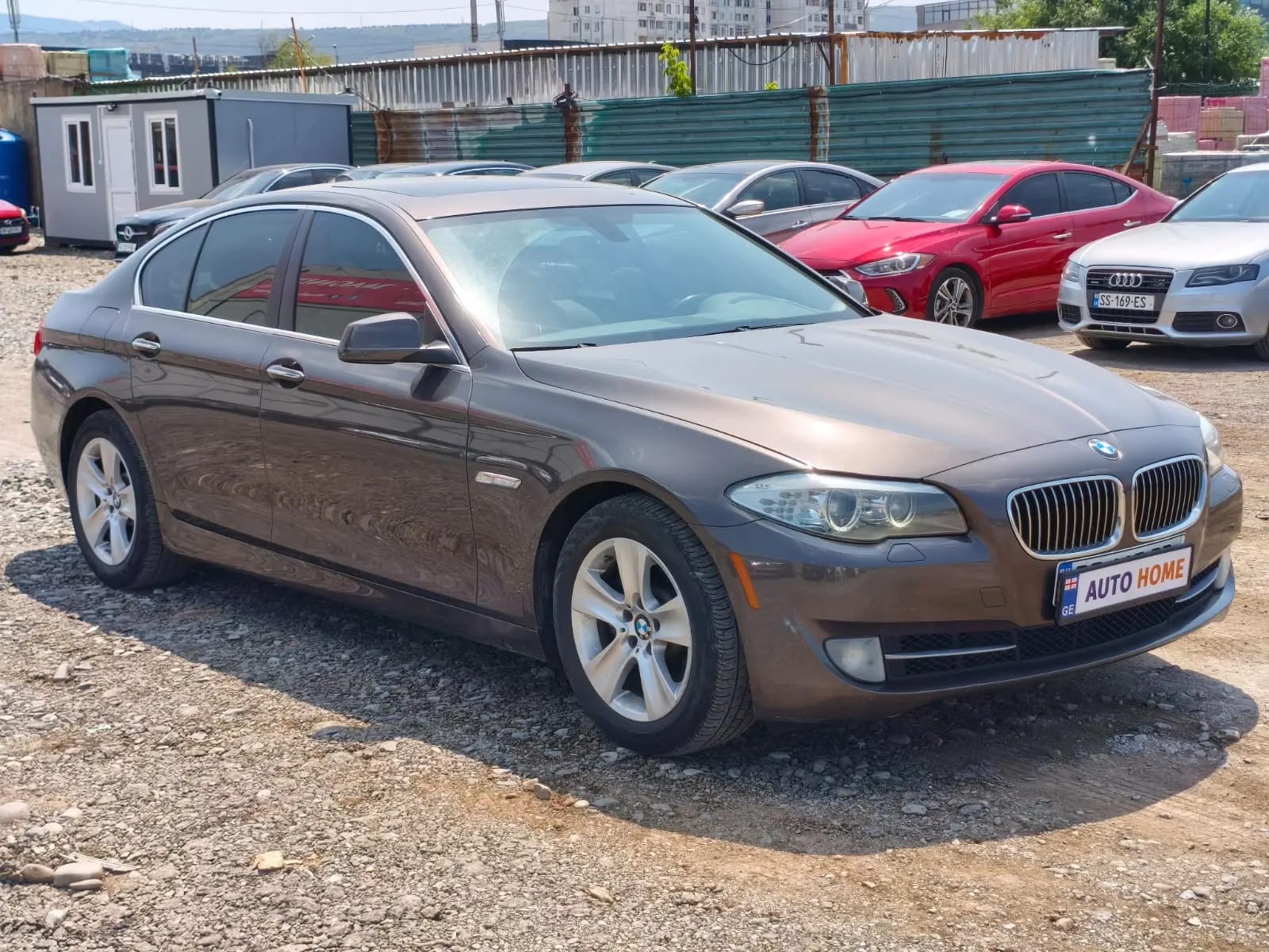 BMW 528