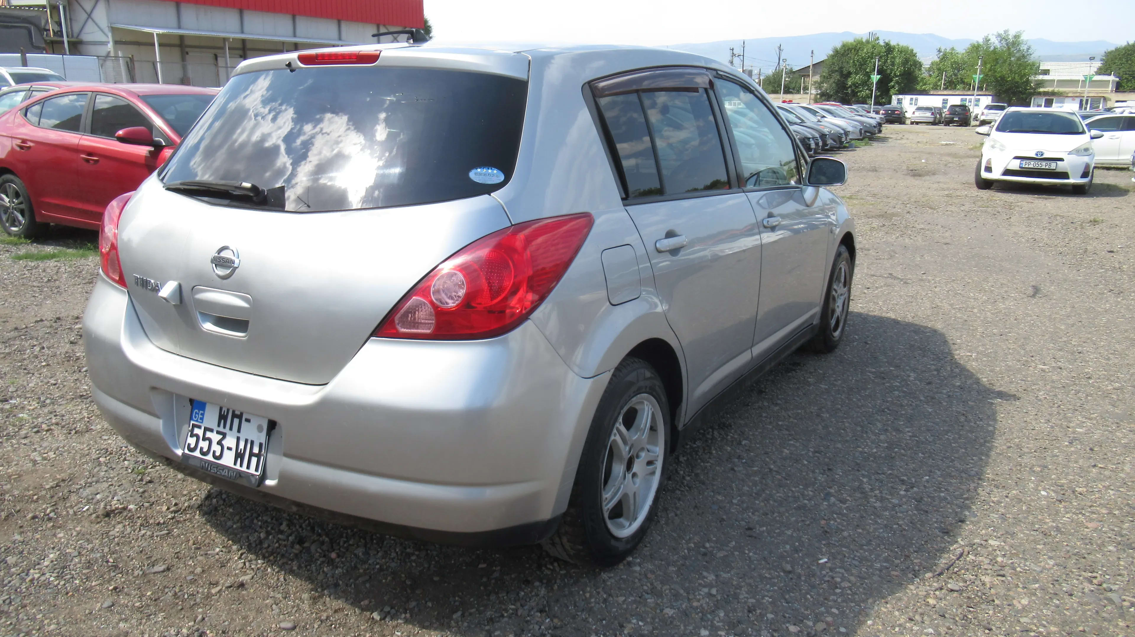 Nissan Tiida