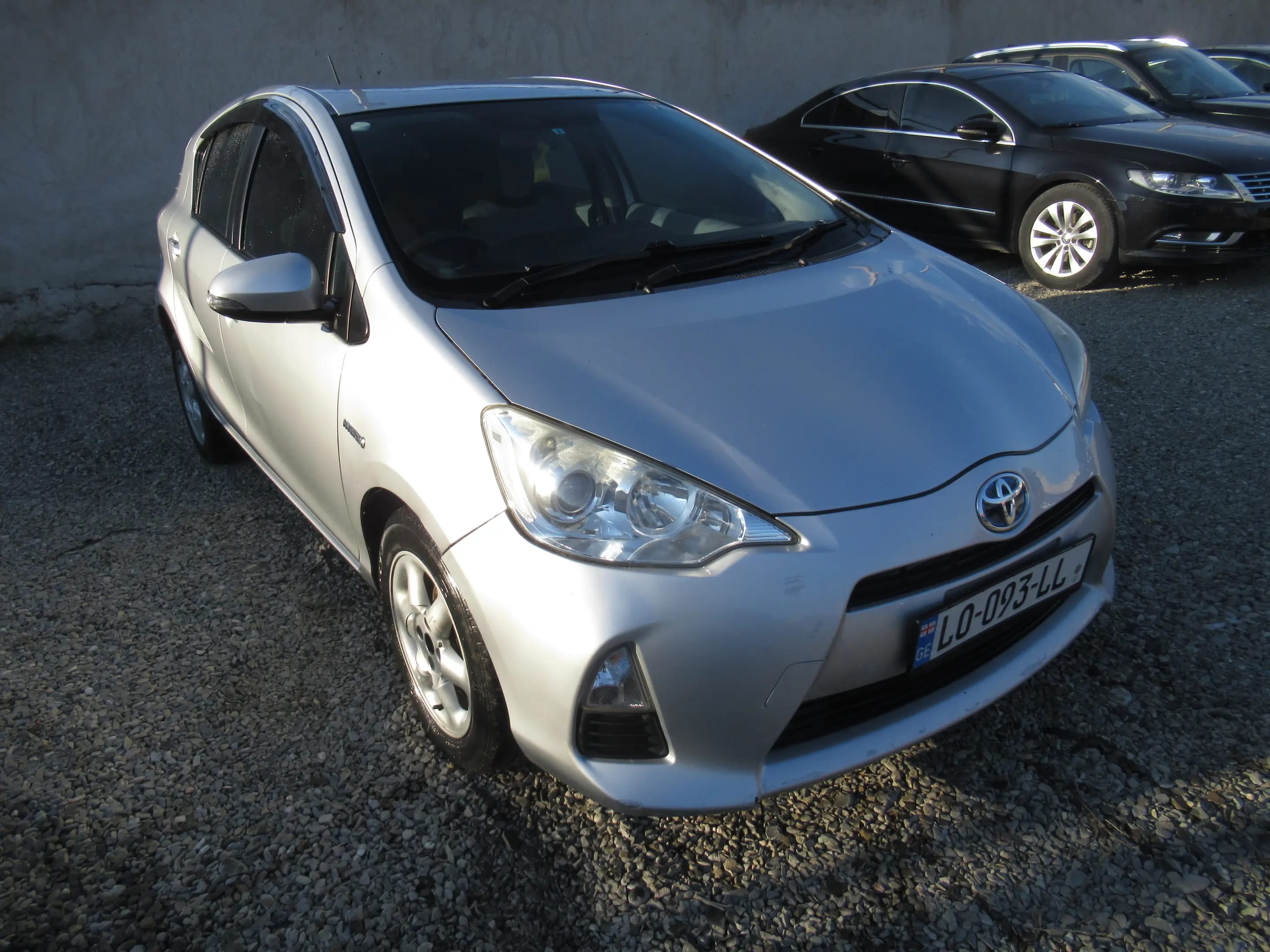 Toyota Aqua / Prius c