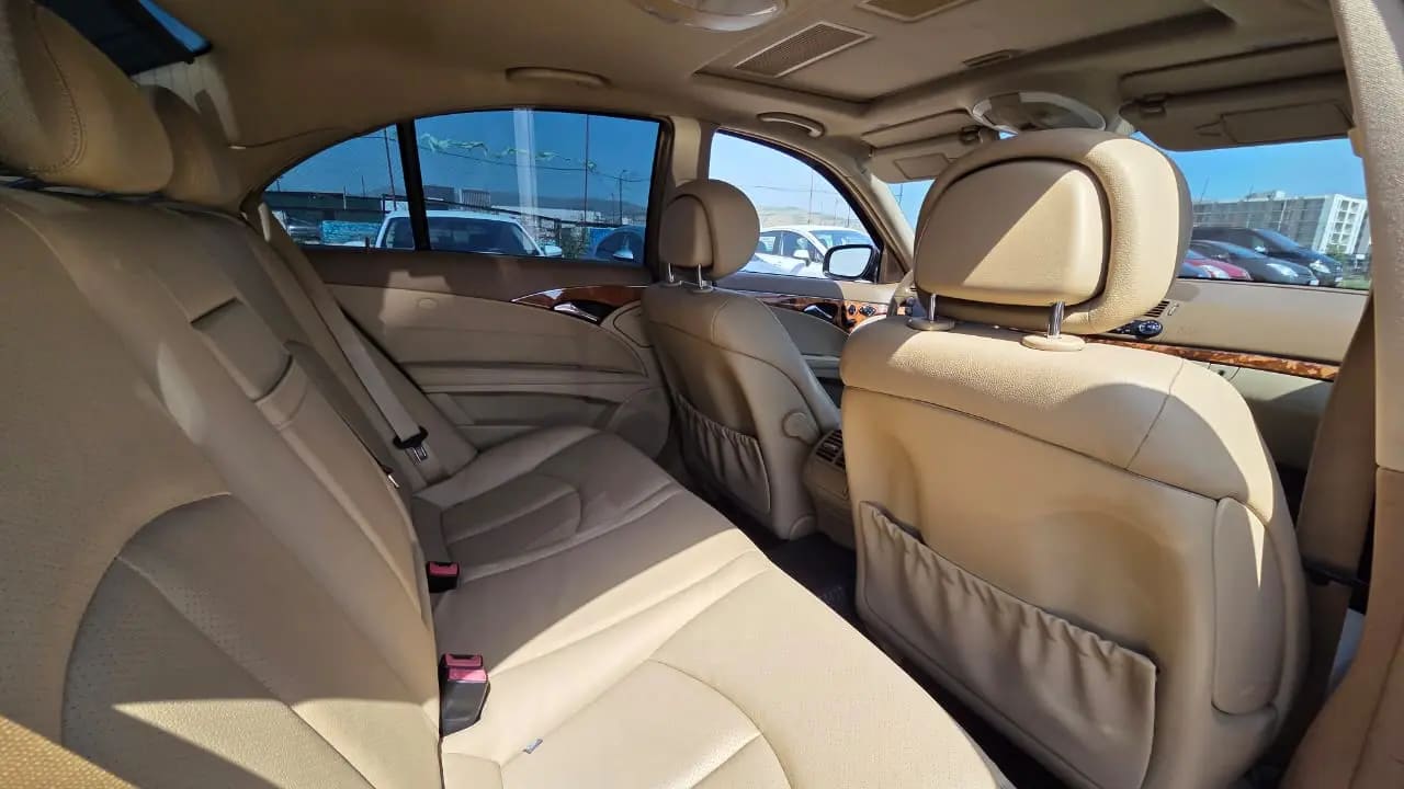 Mercedes-Benz E 350