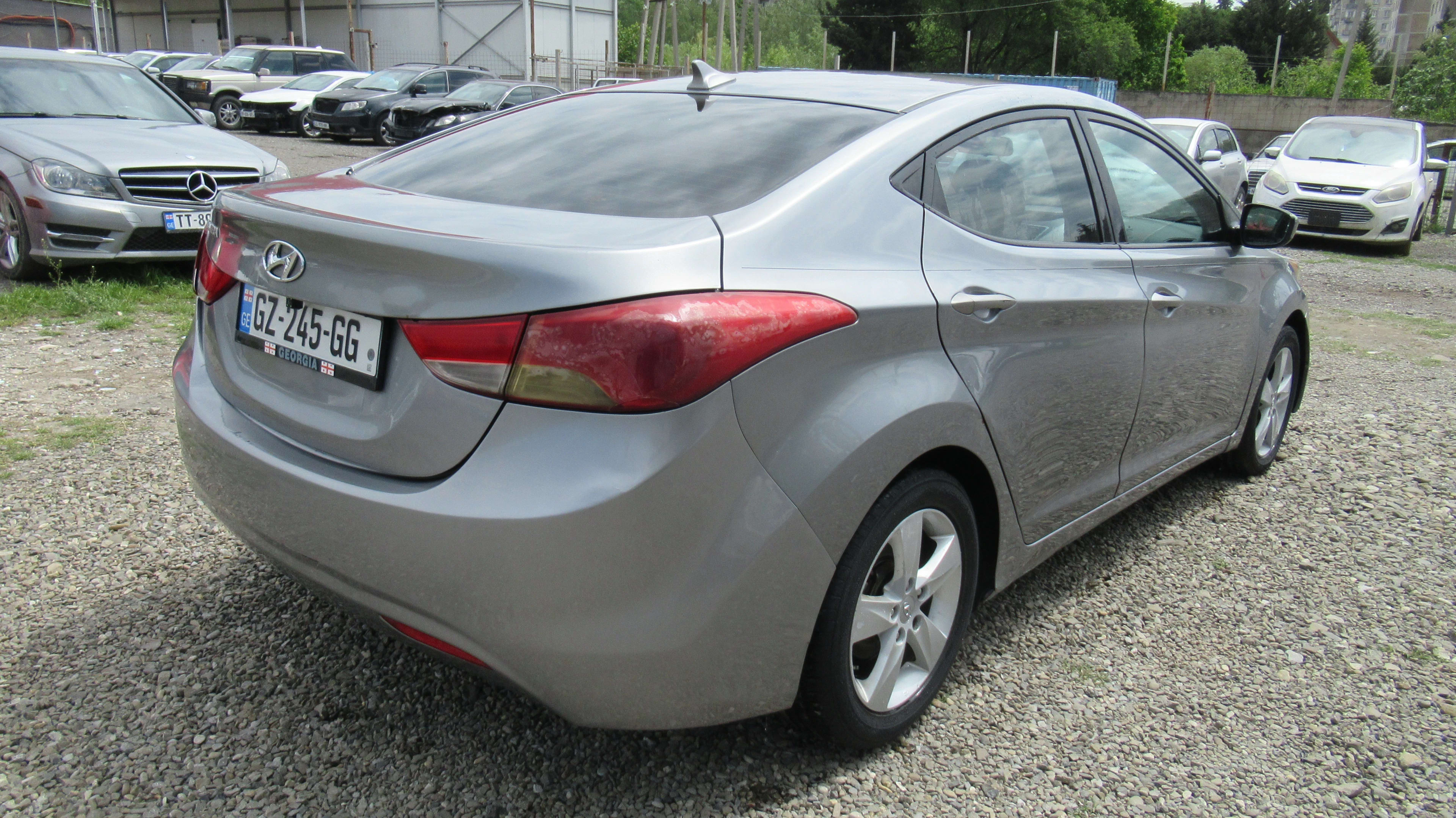 Hyundai Elantra