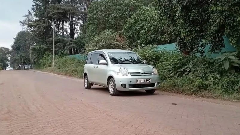 Toyota Sienta