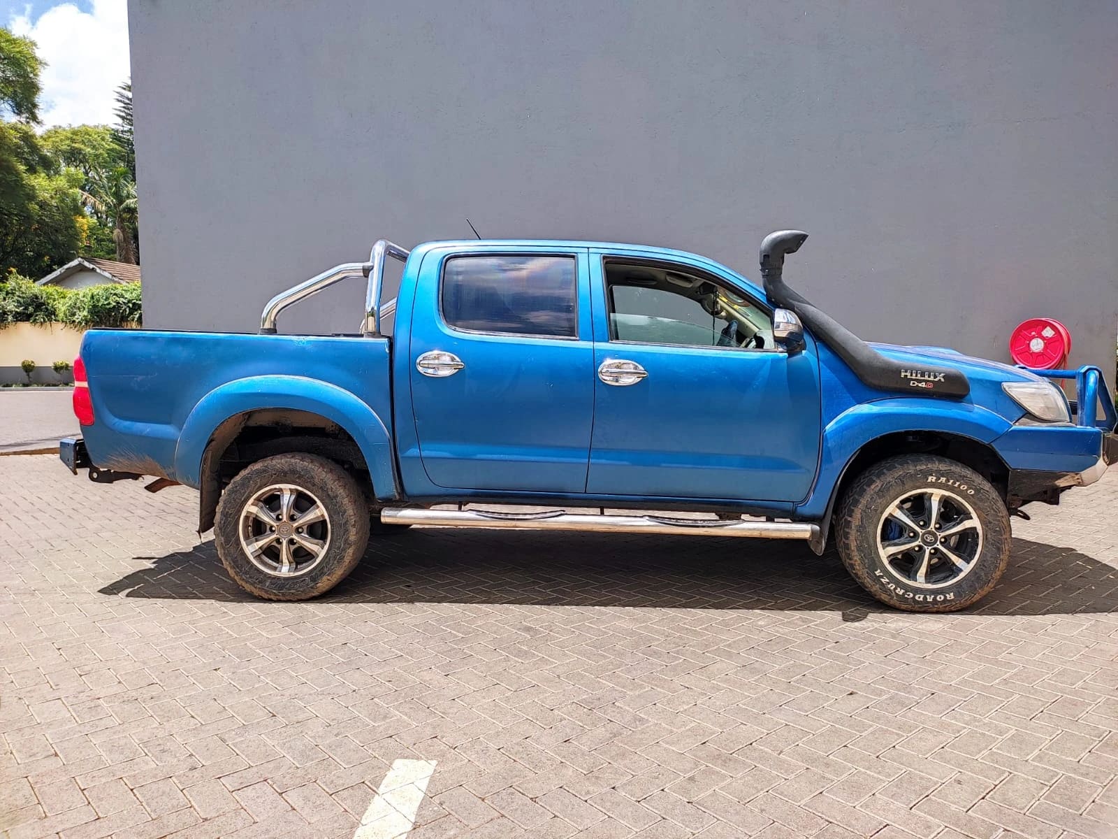 Toyota Hilux