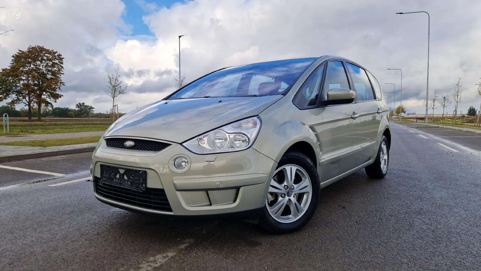 Ford S-Max