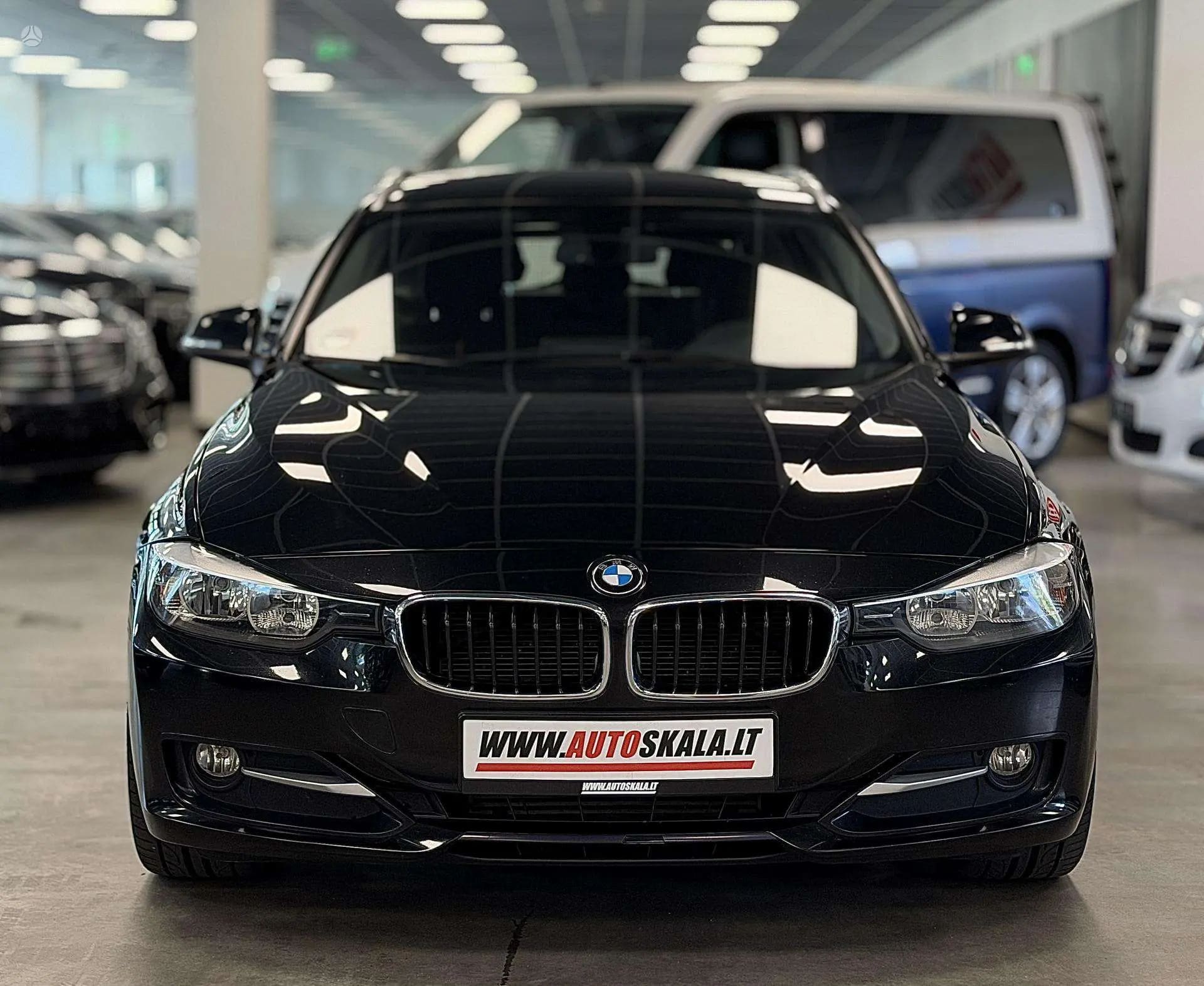 BMW 320