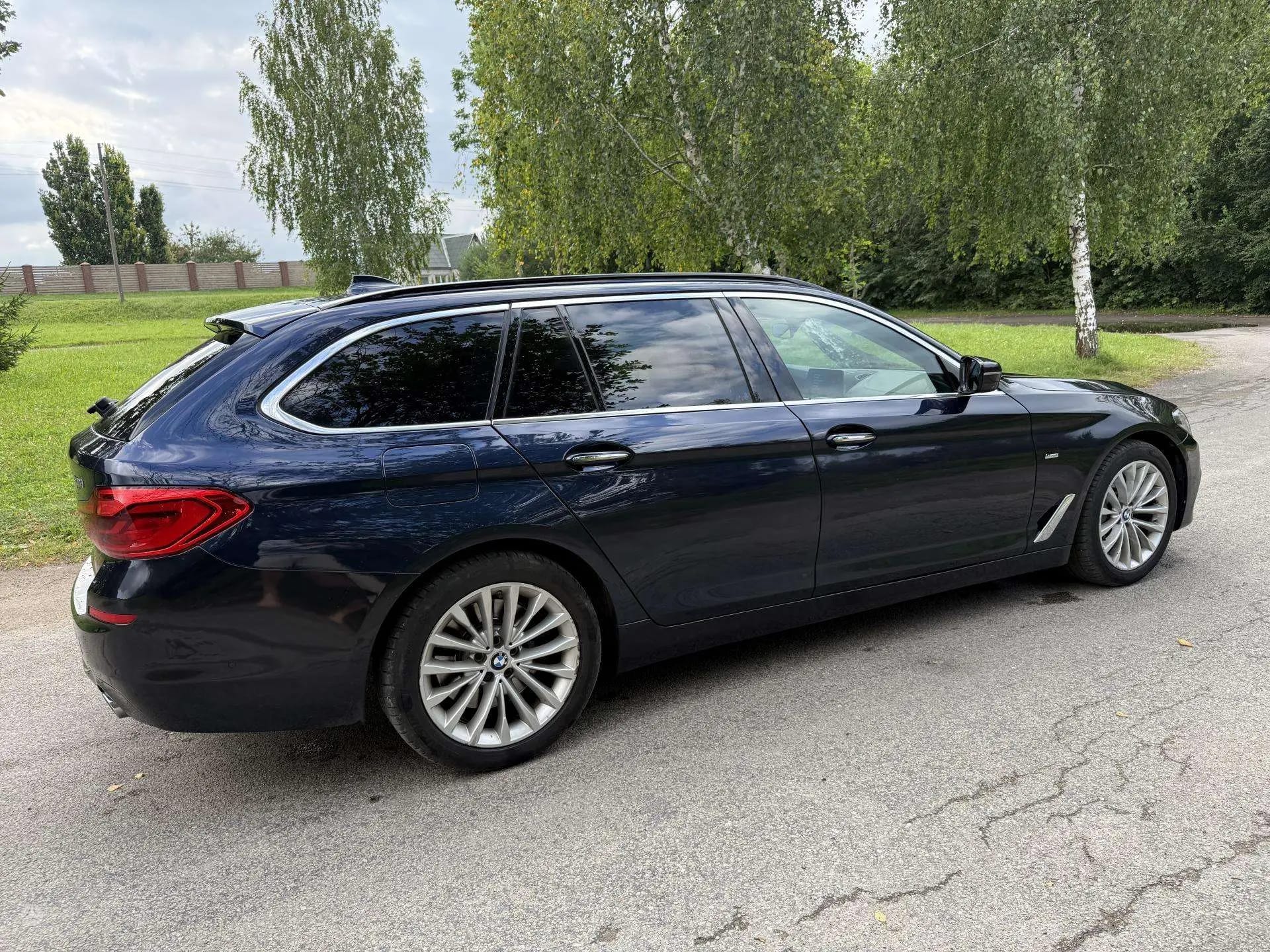 BMW 530