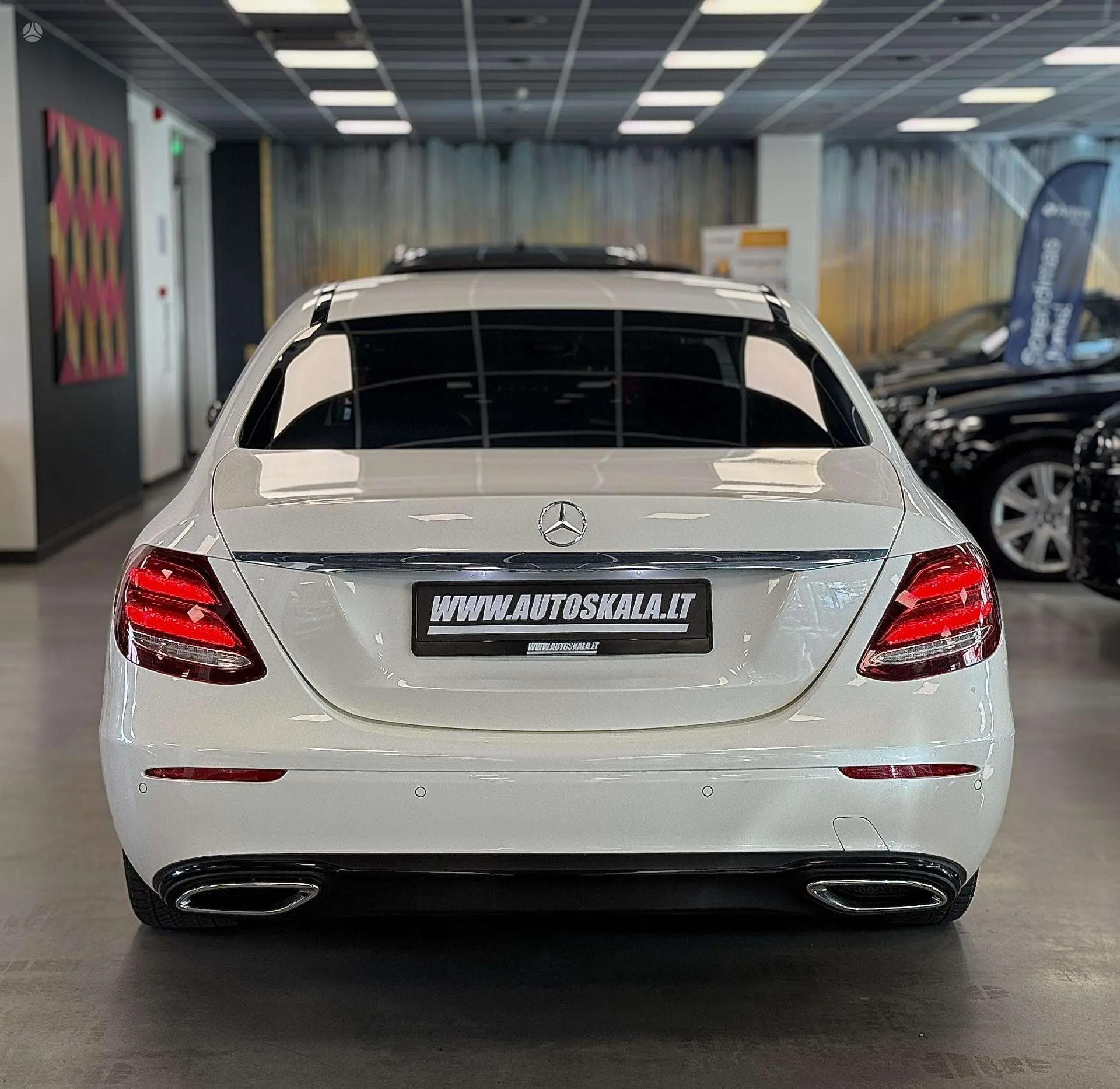 Mercedes-Benz E 400