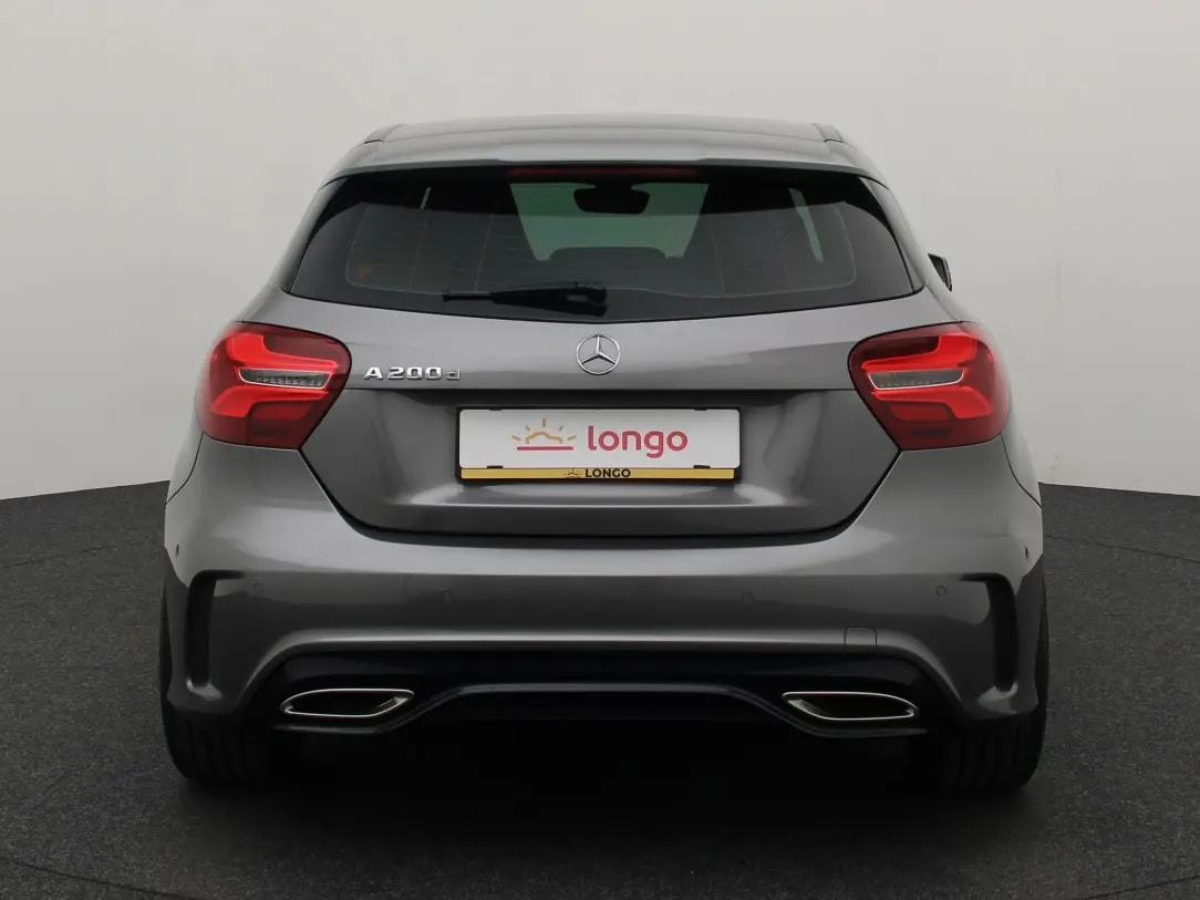 Mercedes-Benz A 200
