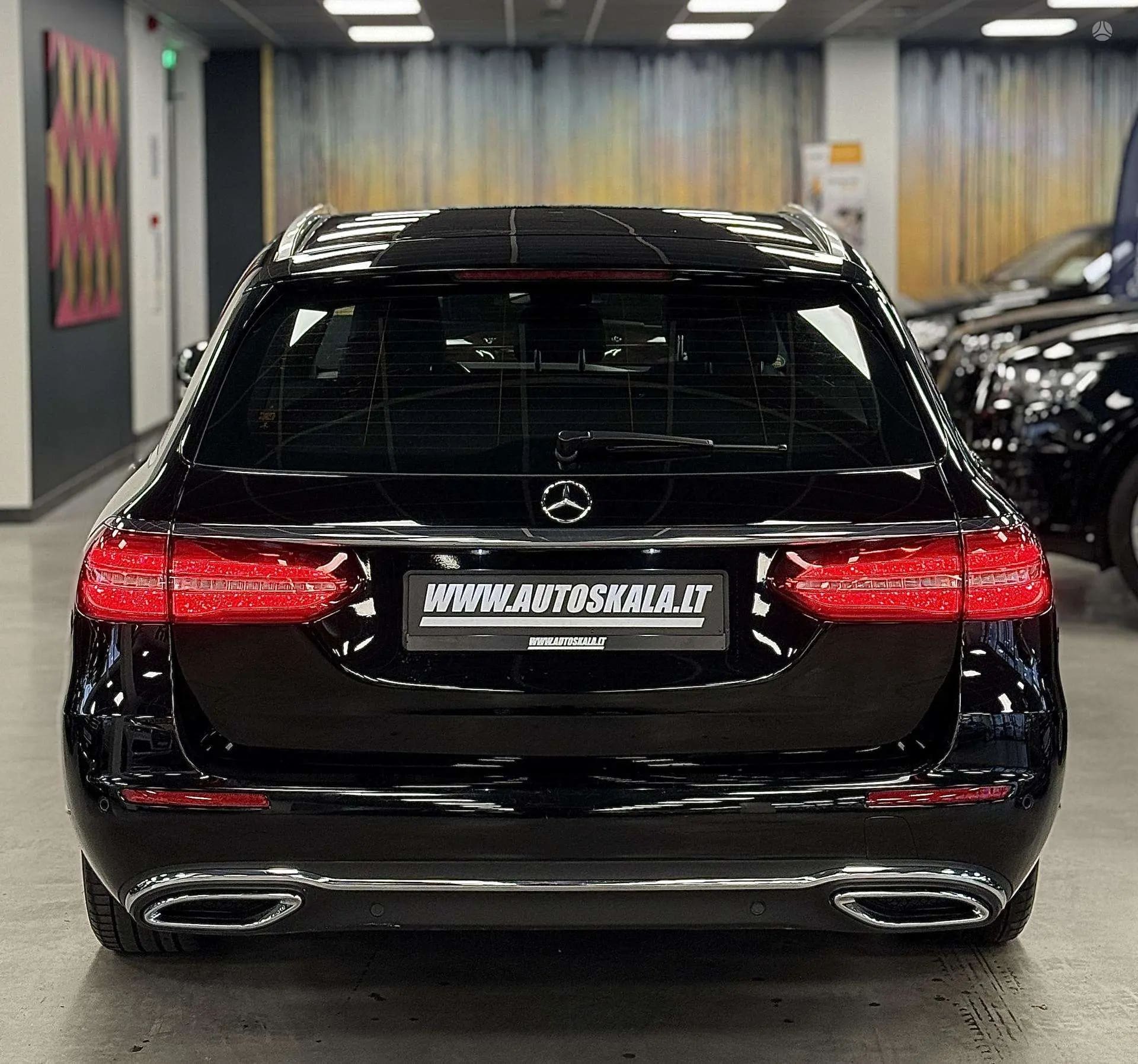 Mercedes-Benz E 220