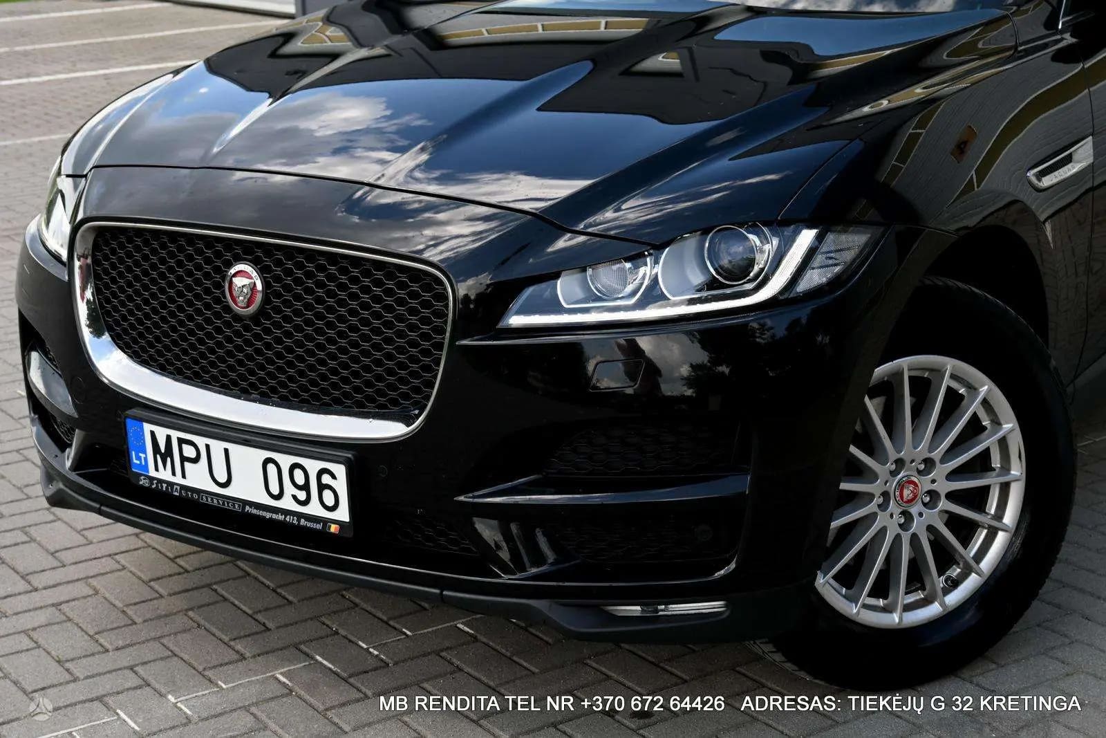 Jaguar F-Pace