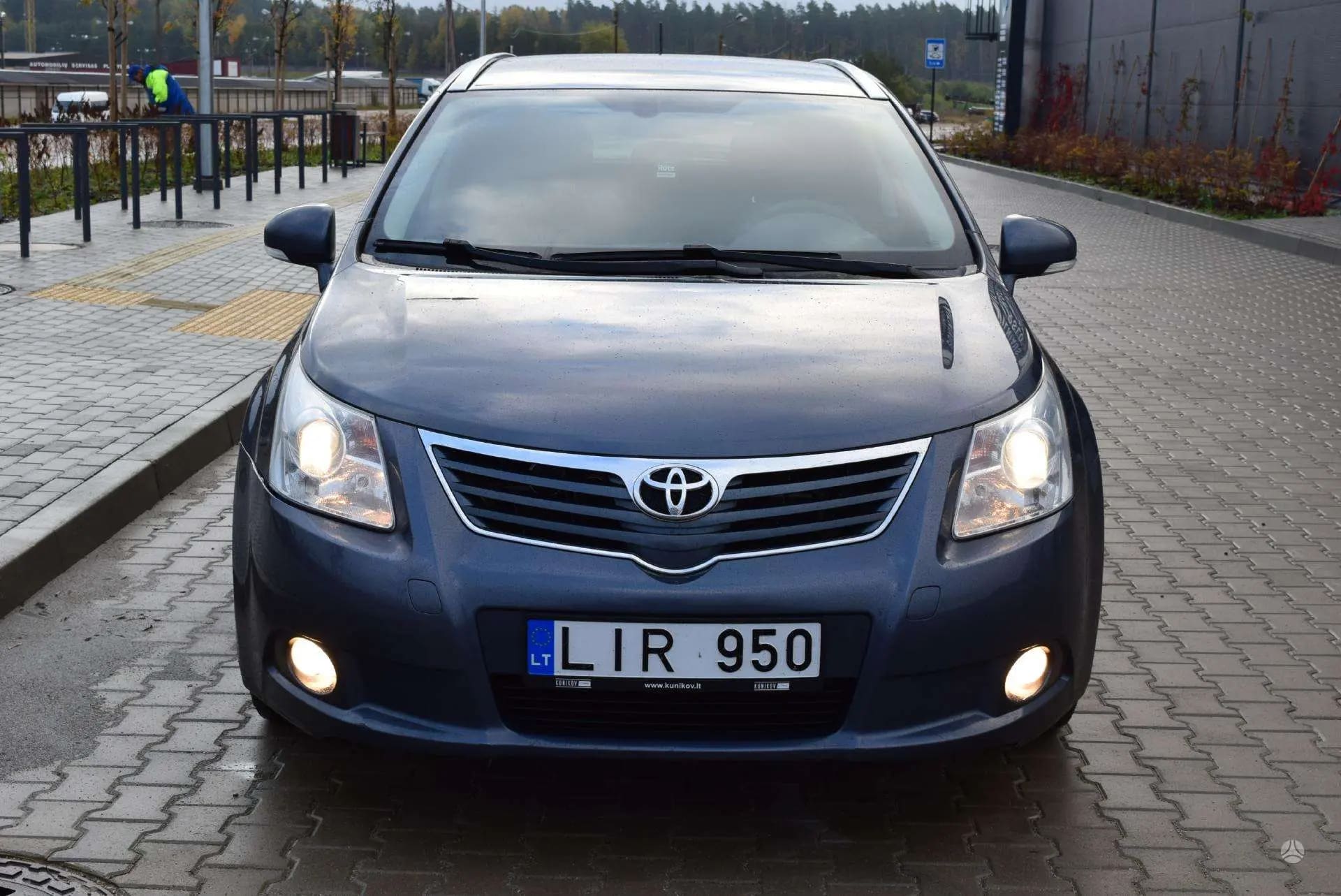 Toyota Avensis