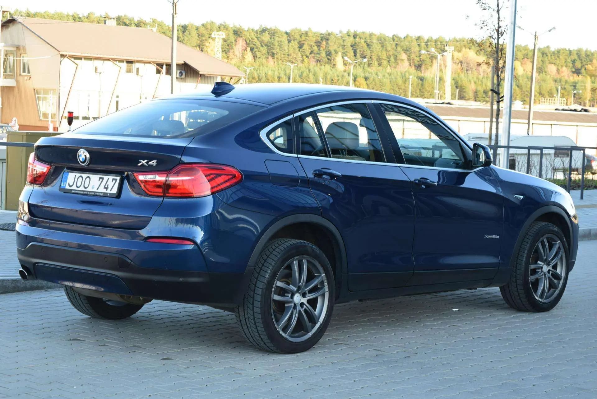 BMW X4