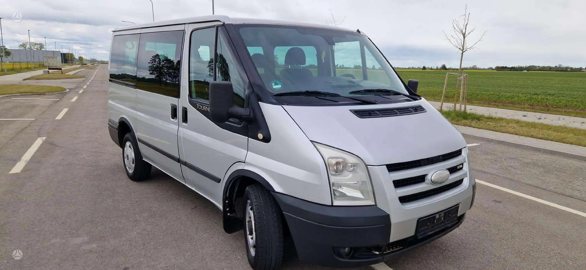 Ford Tourneo