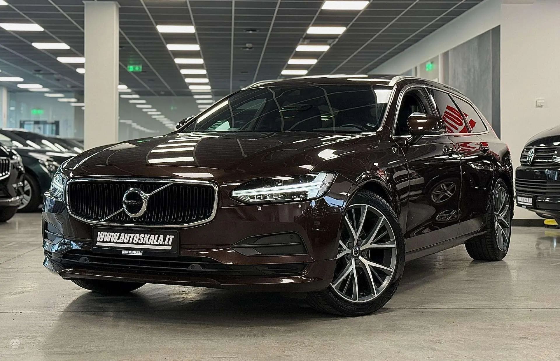 Volvo V90