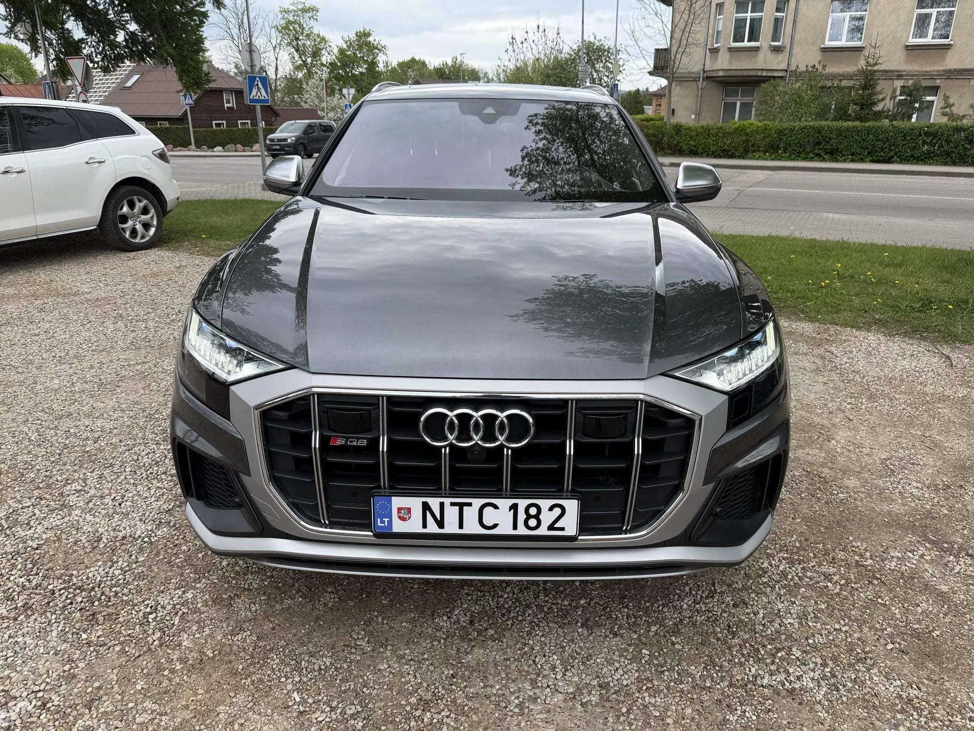 Audi SQ8