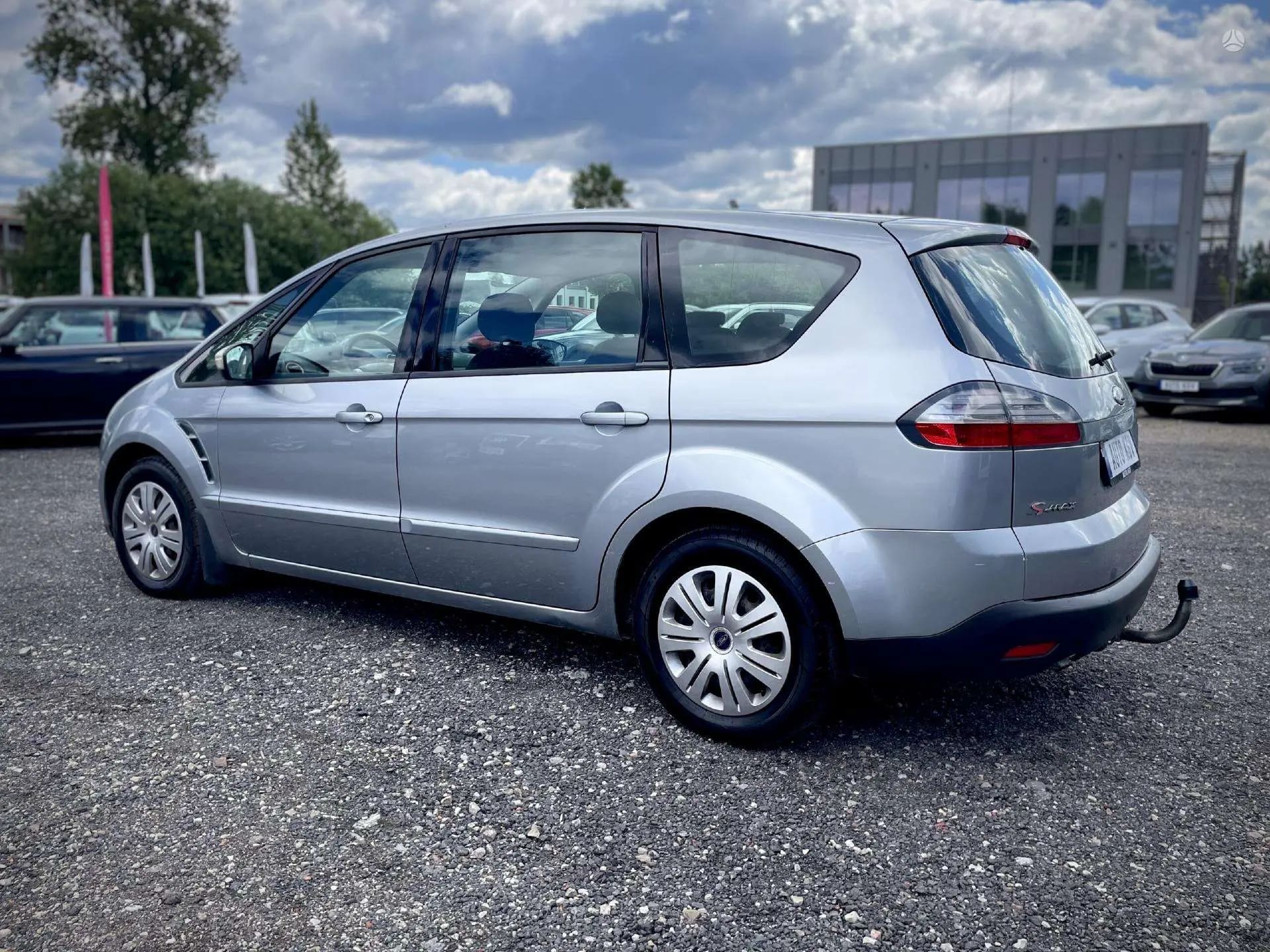 Ford S-Max