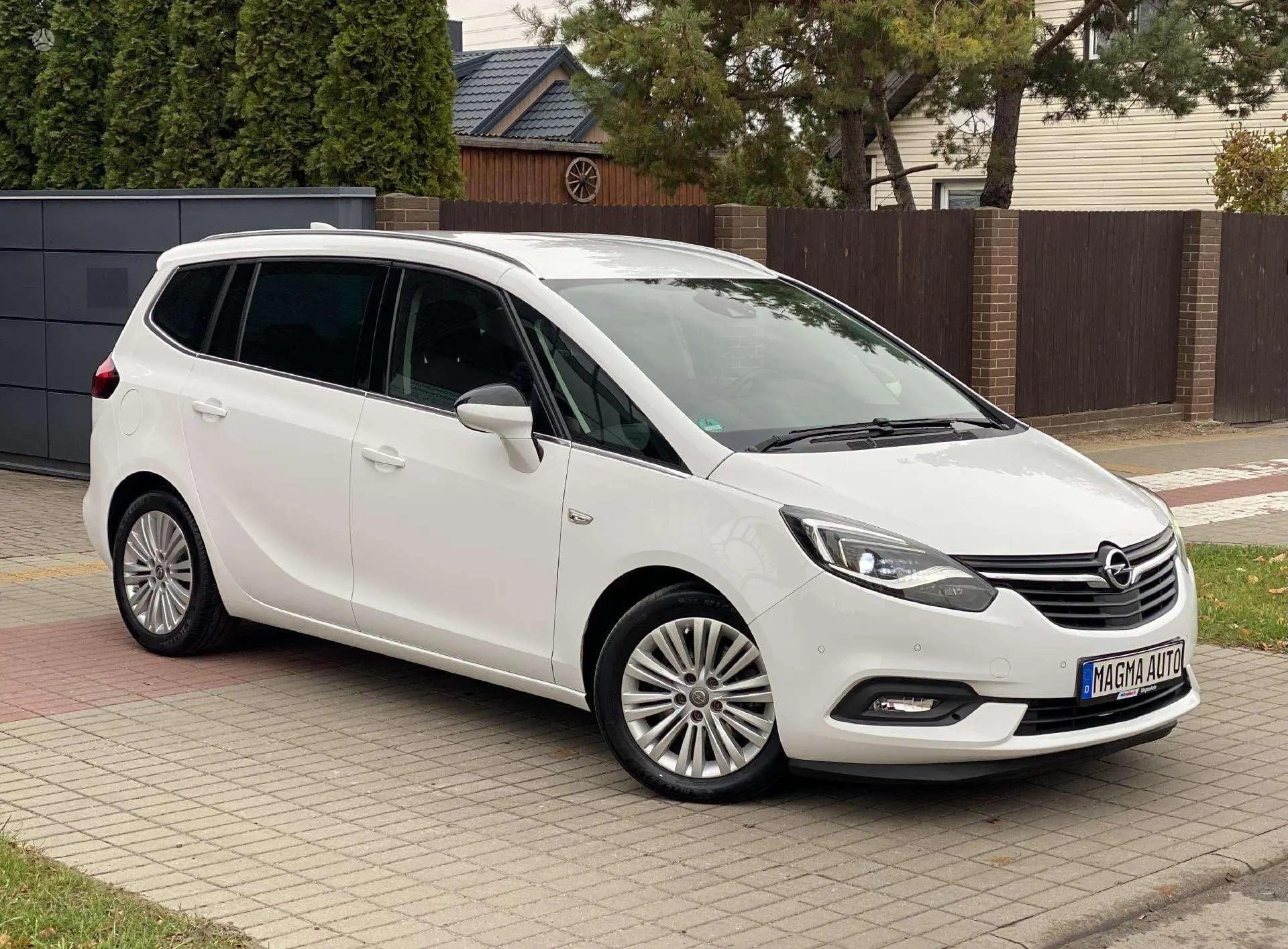 Opel Zafira Tourer