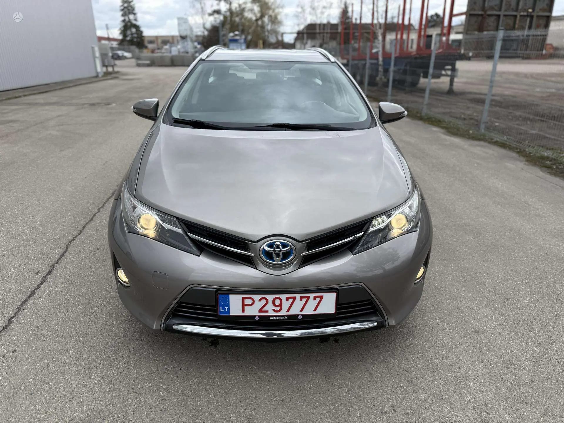 Toyota Auris