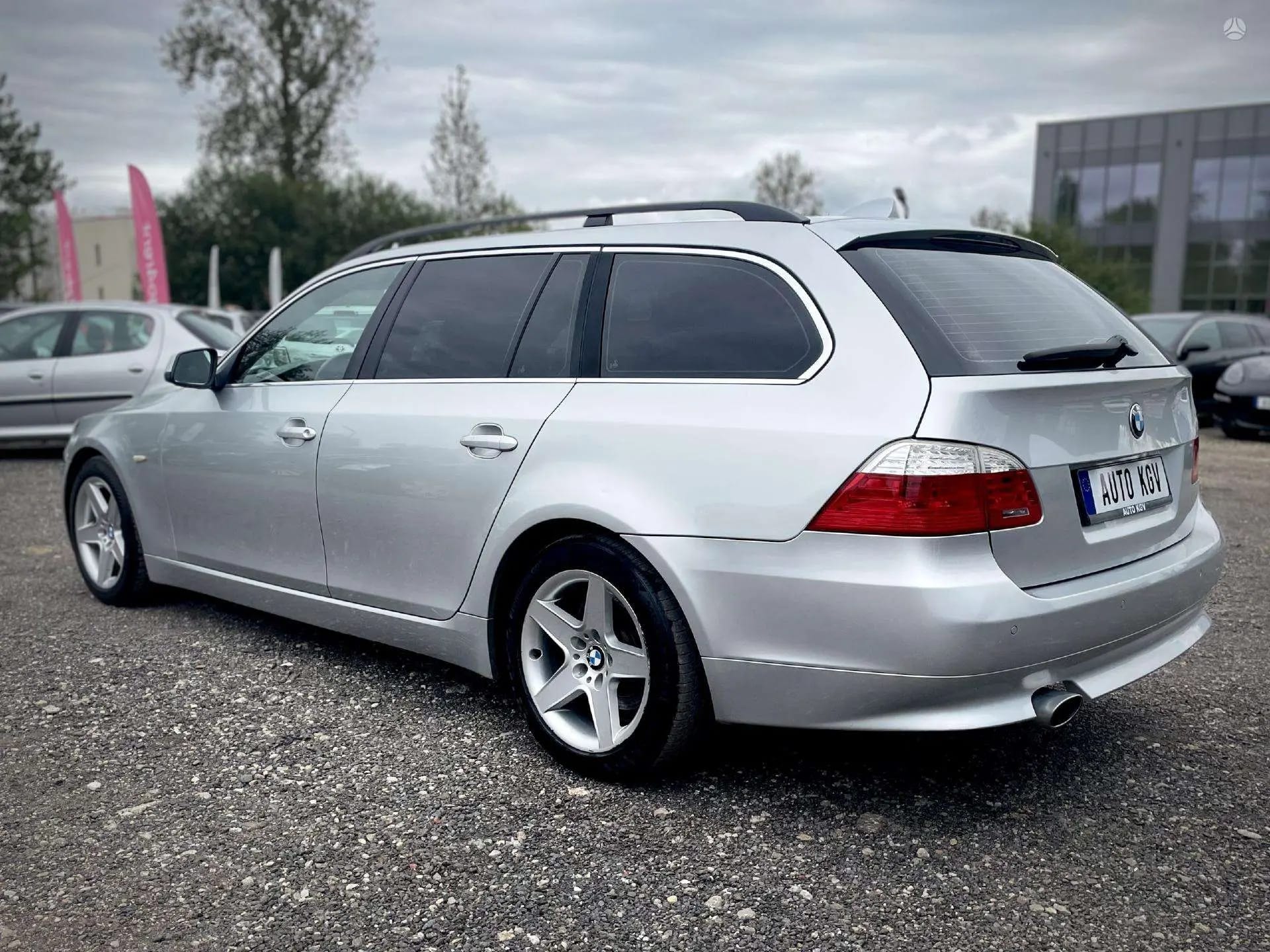 BMW 520