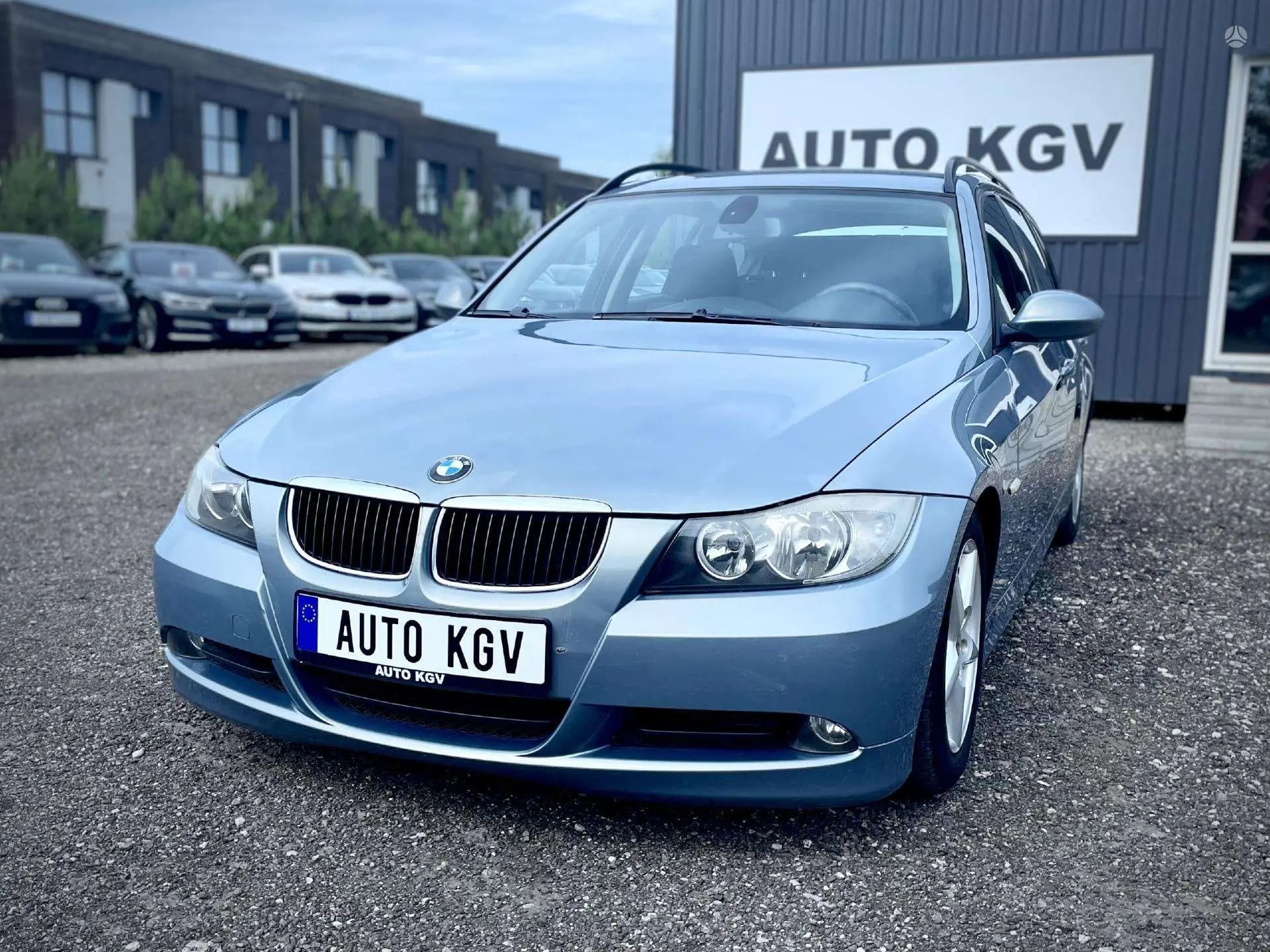 BMW 320