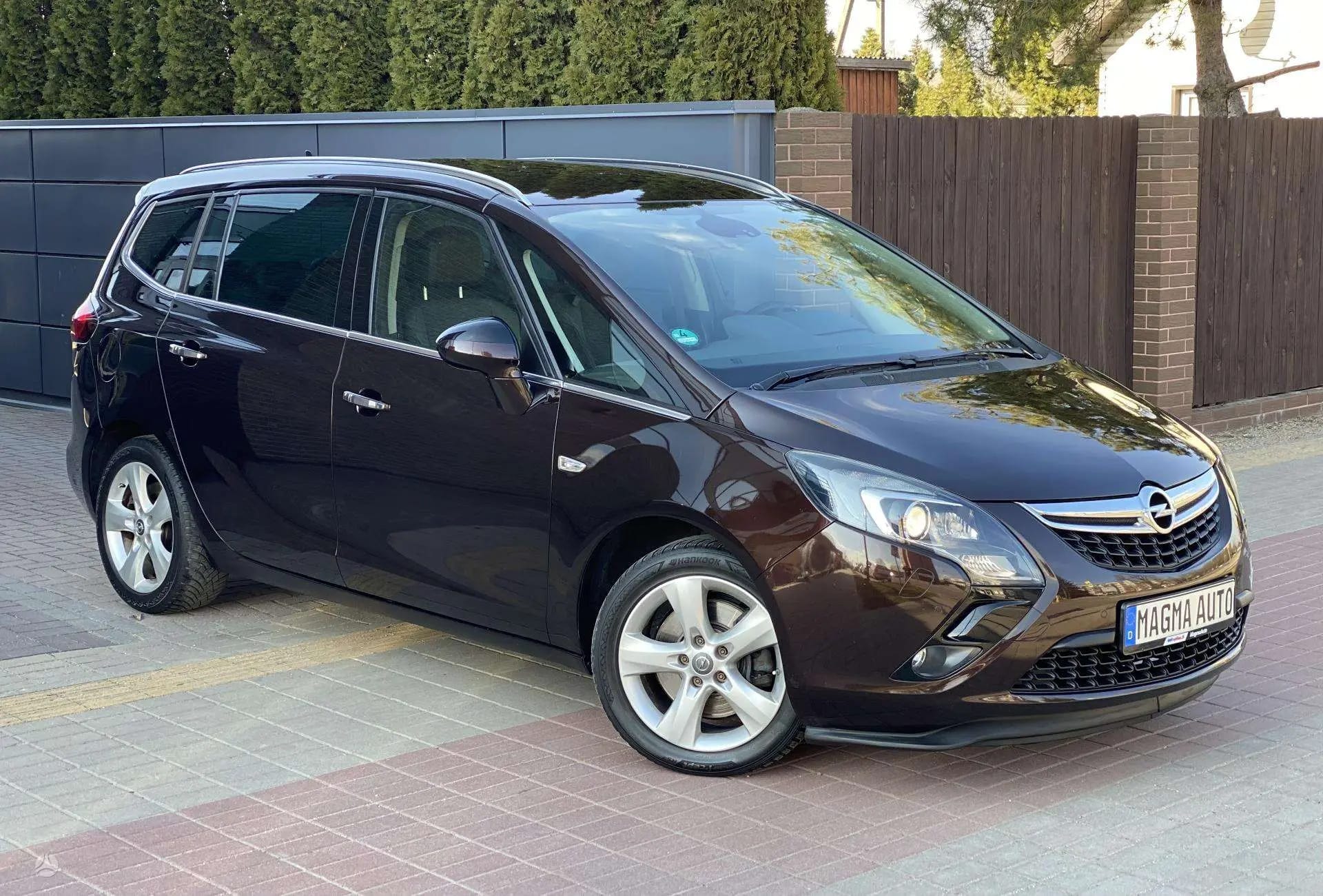 Opel Zafira Tourer