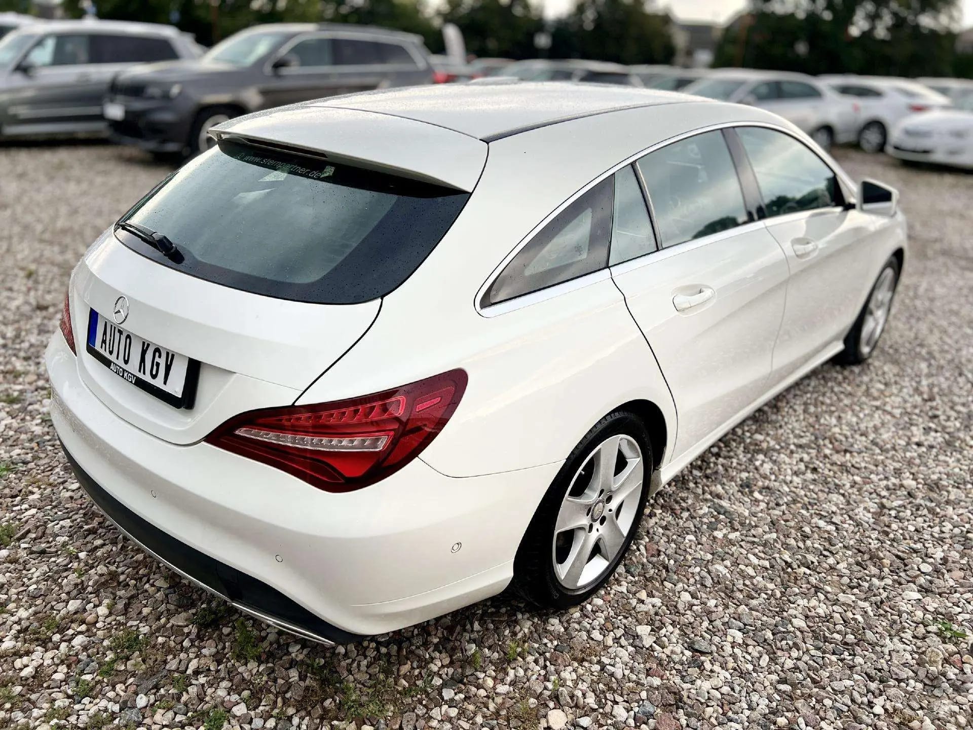 Mercedes-Benz CLA 180