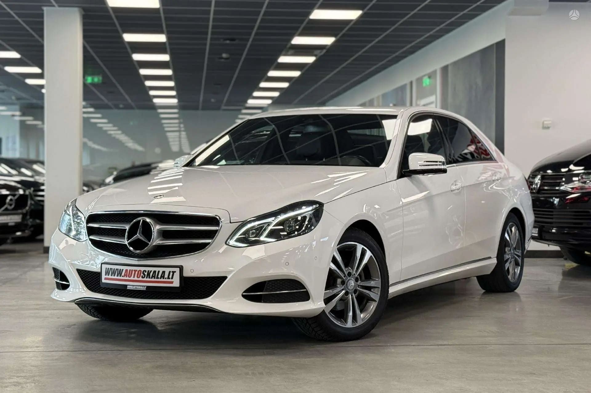 Mercedes-Benz E 220