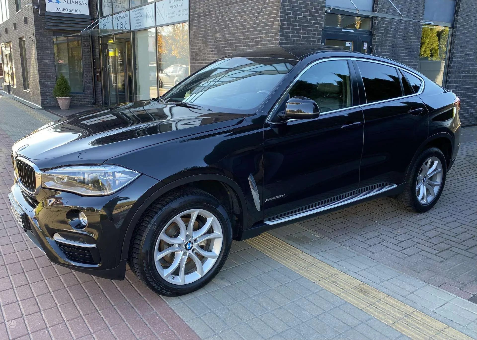 BMW X6