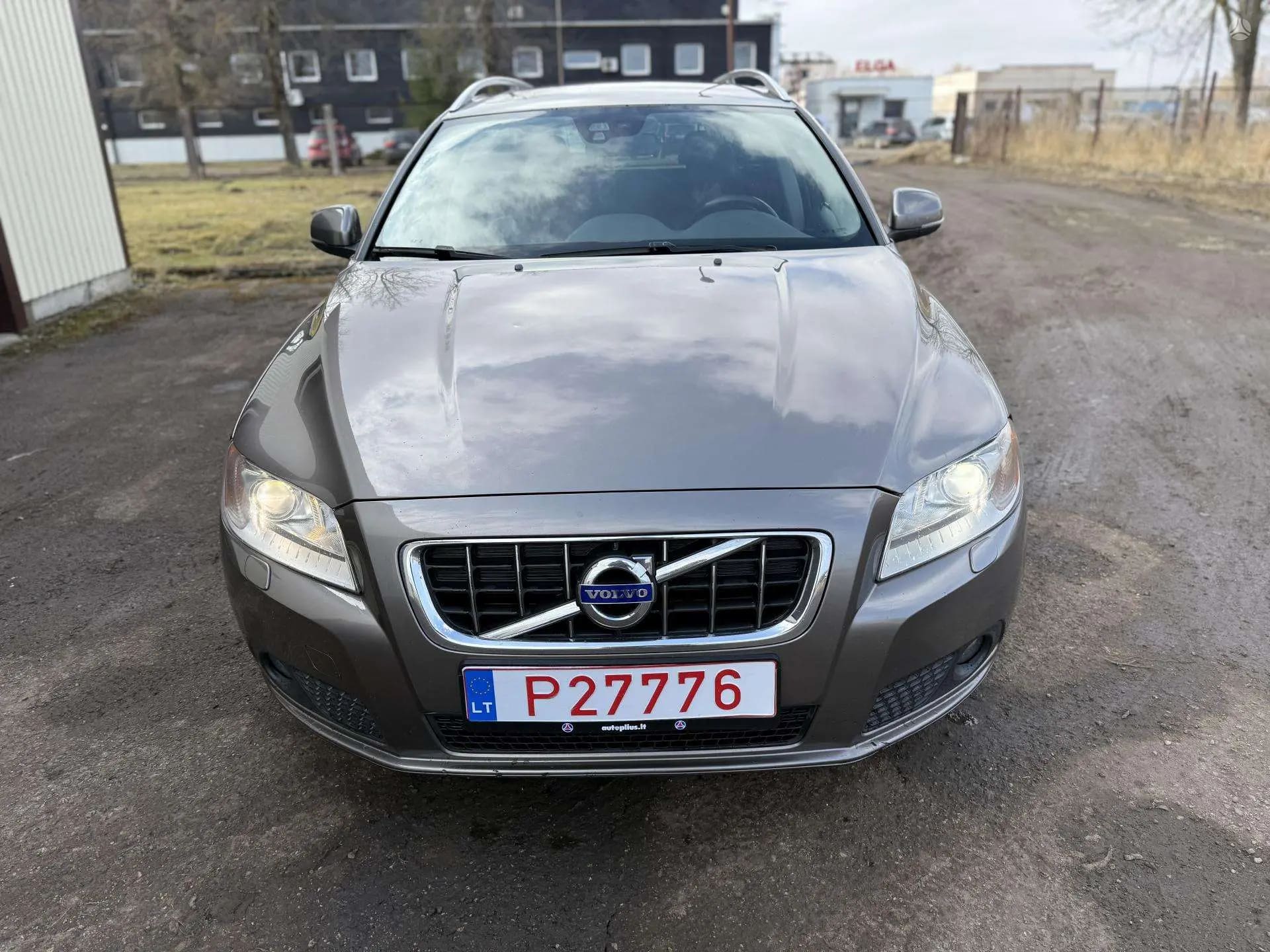 Volvo V70