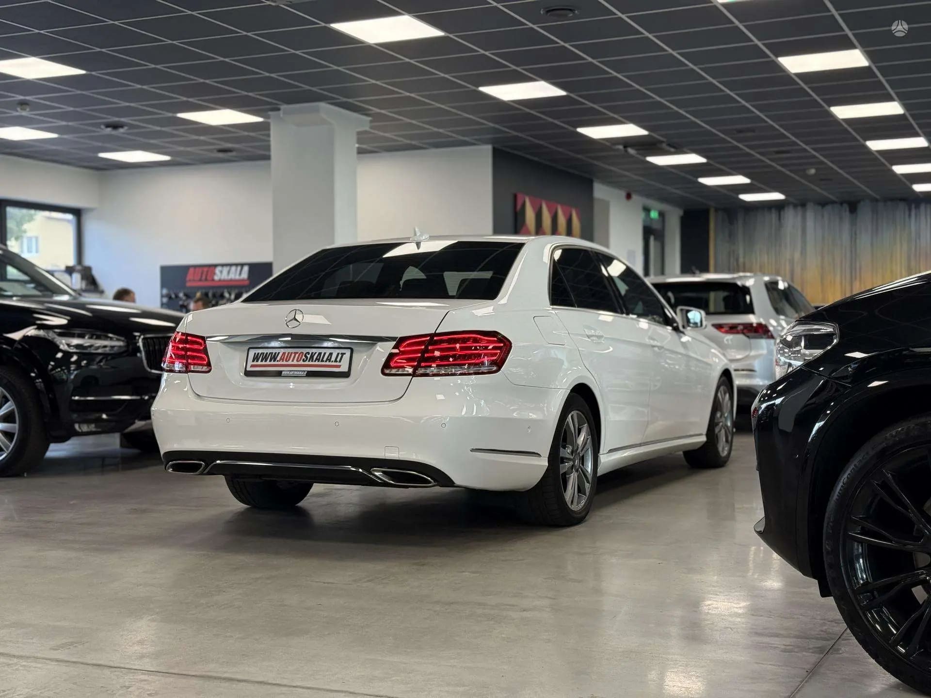 Mercedes-Benz E 220