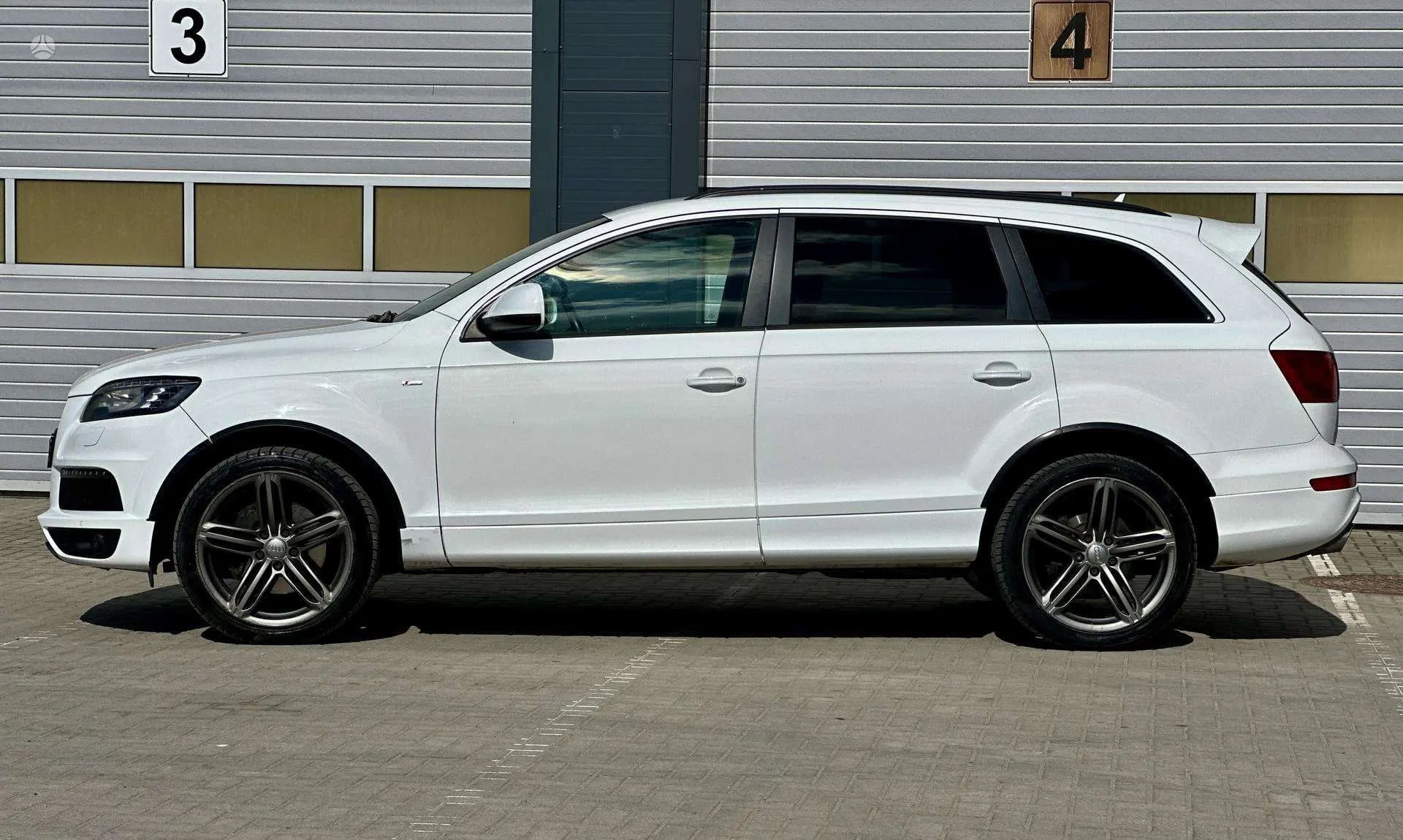 Audi Q7