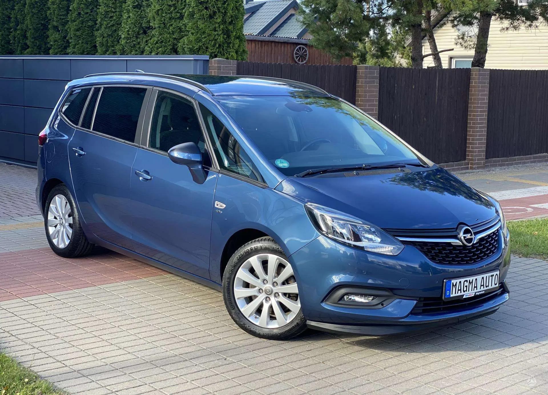 Opel Zafira Tourer