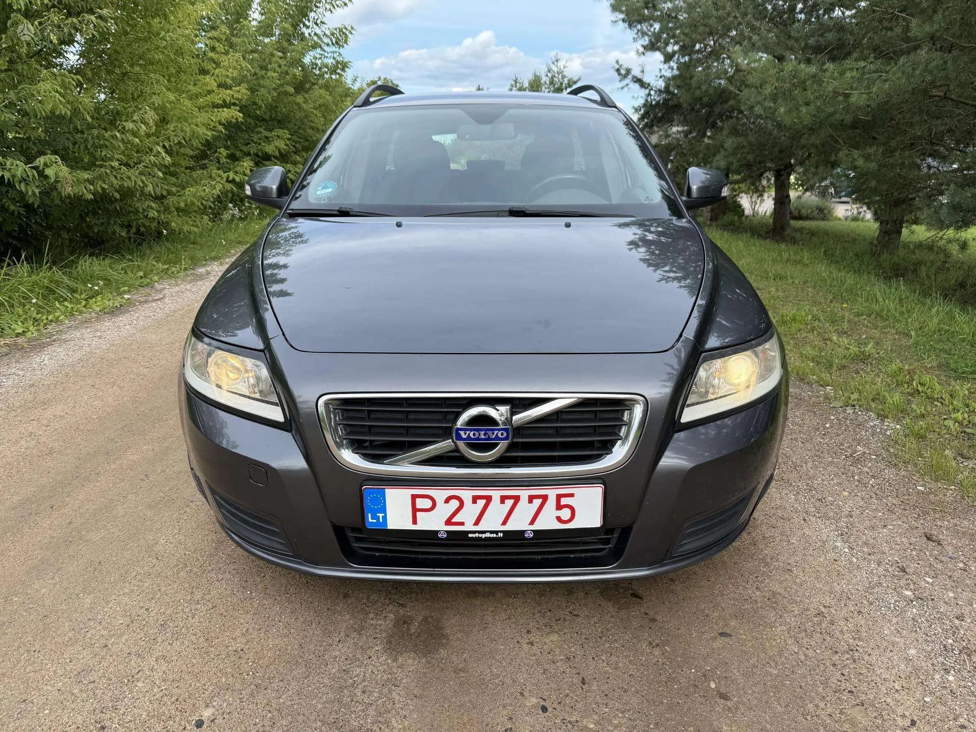 Volvo V50