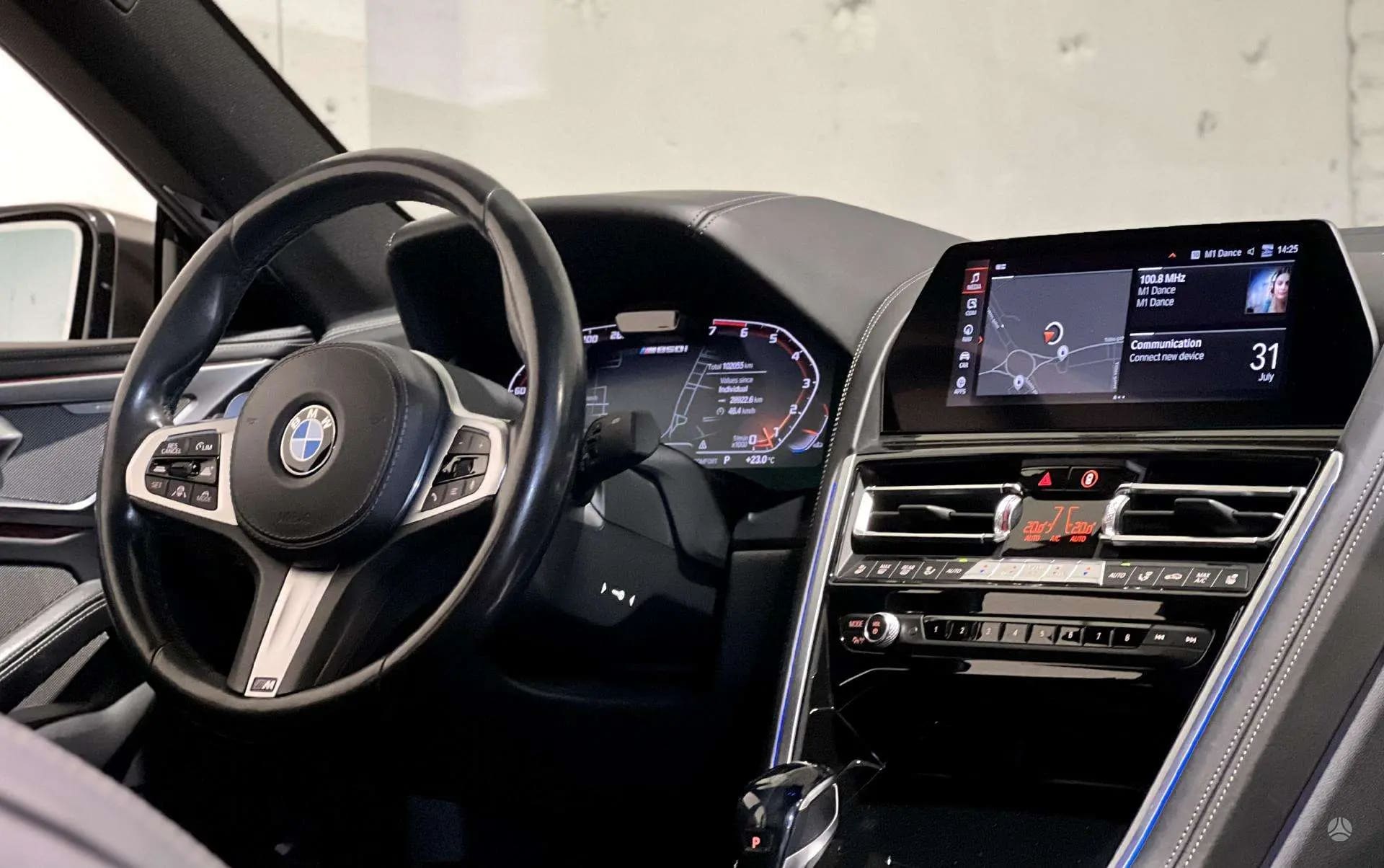 BMW M850