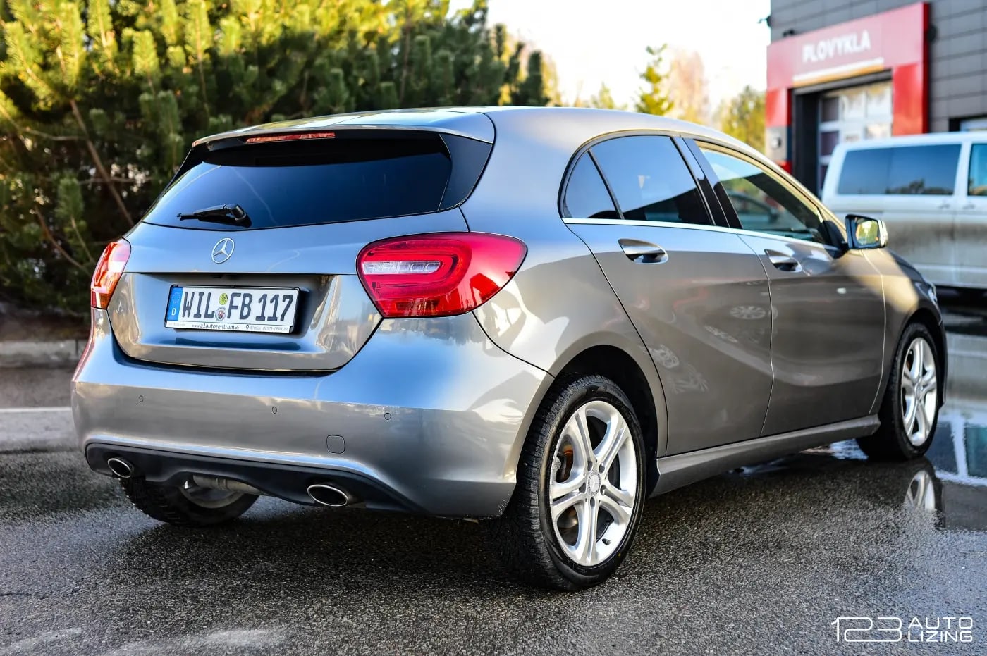 Mercedes-Benz A 200
