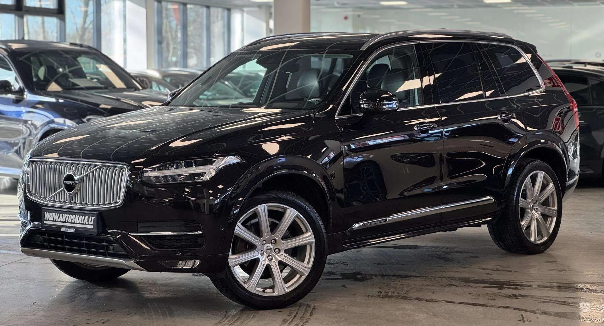 Volvo XC90