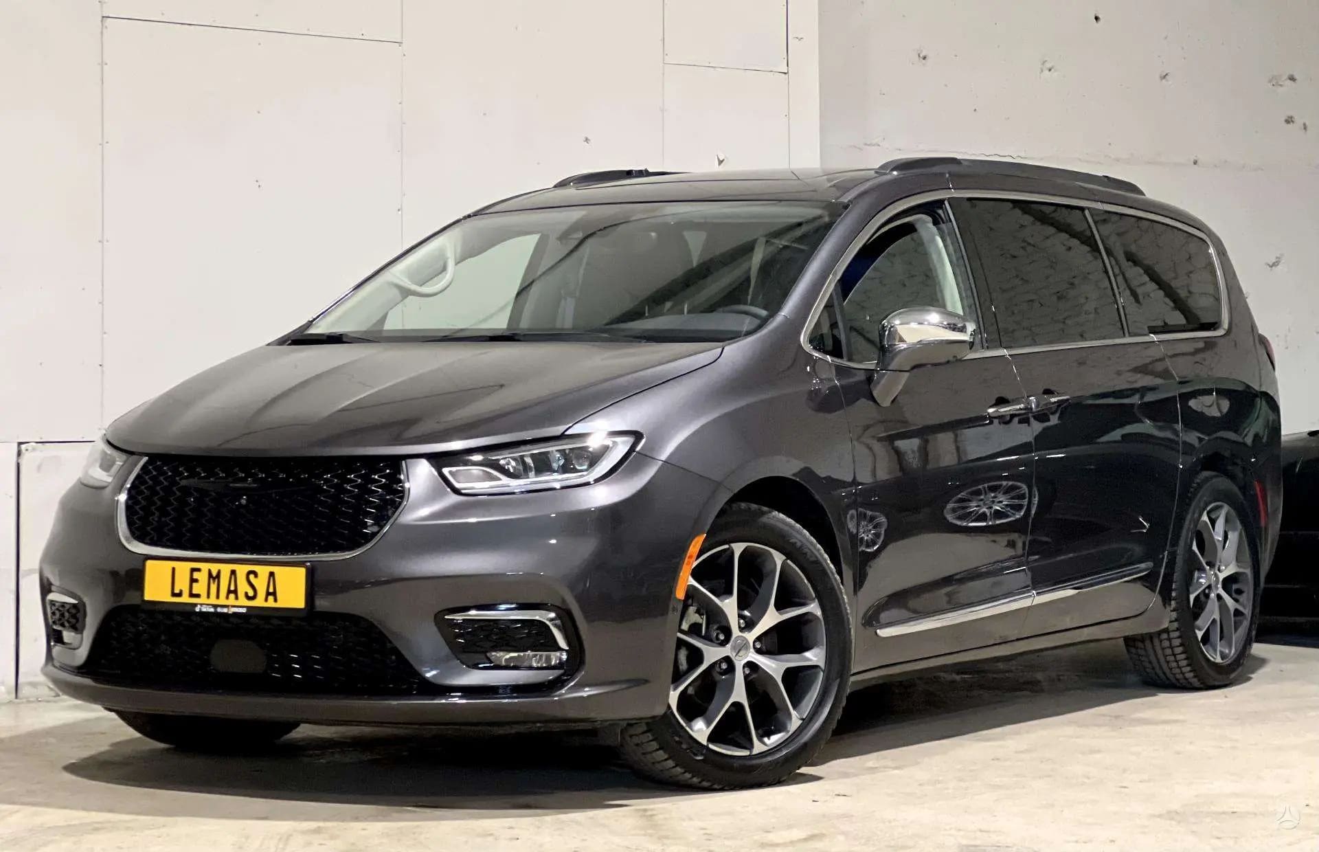 Chrysler Pacifica