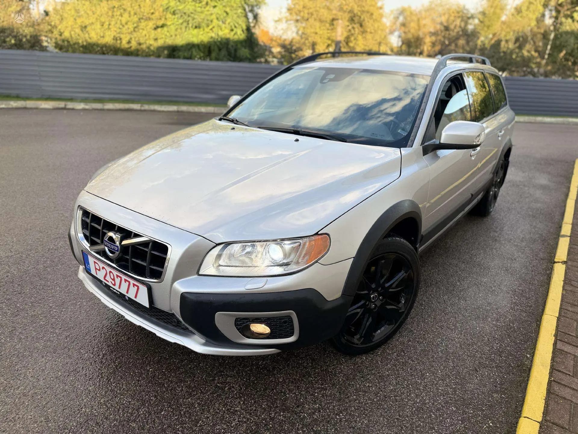 Volvo XC70