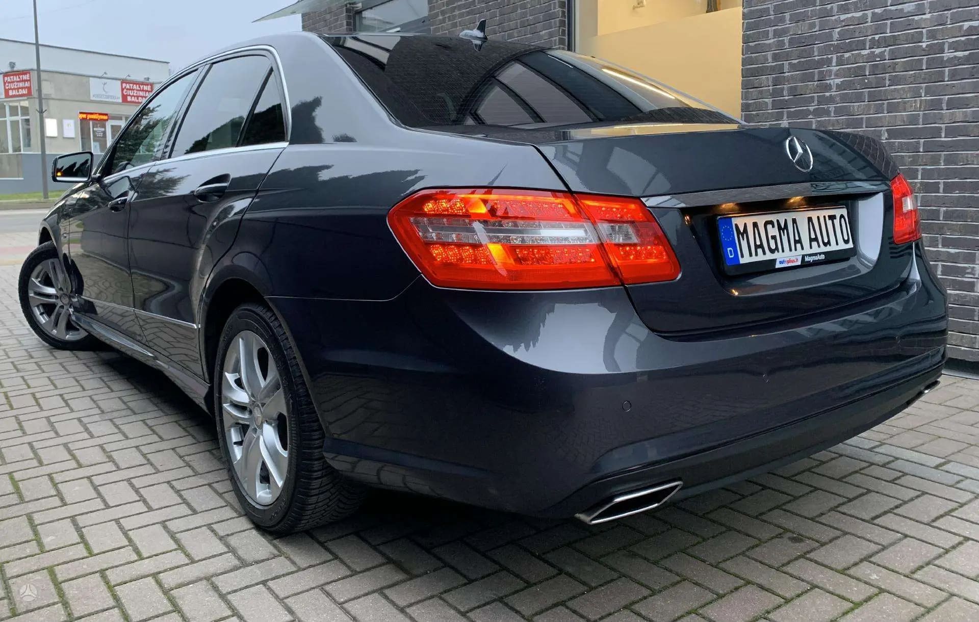 Mercedes-Benz E 350