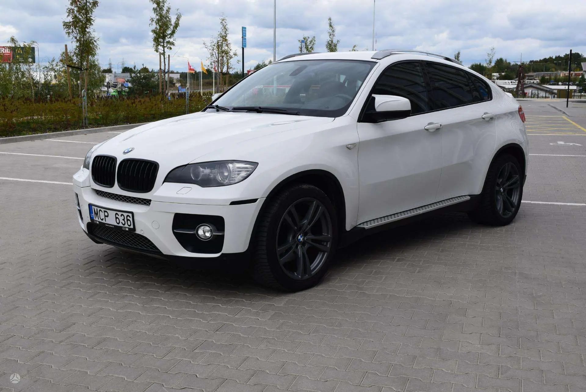 BMW X6