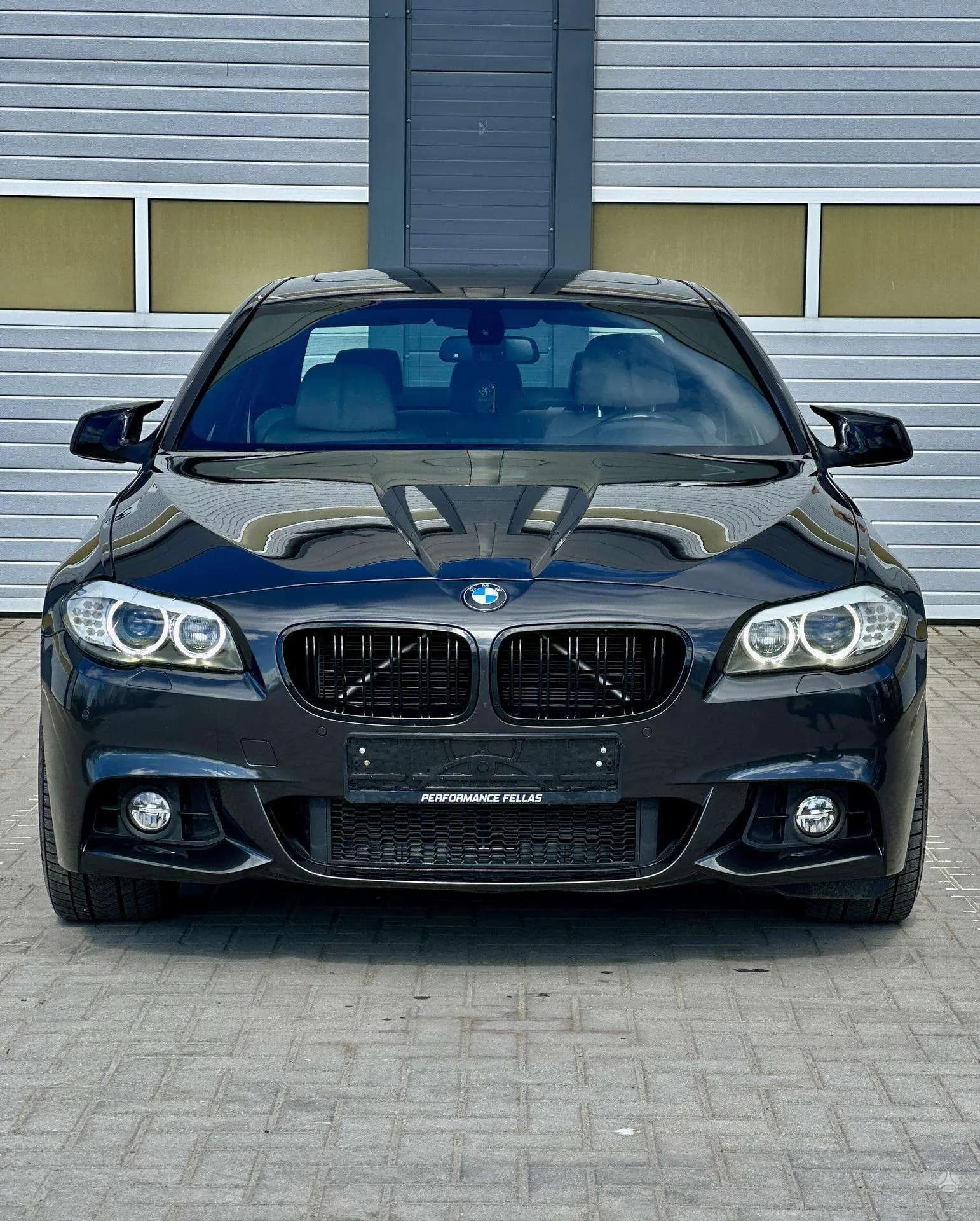 BMW 530