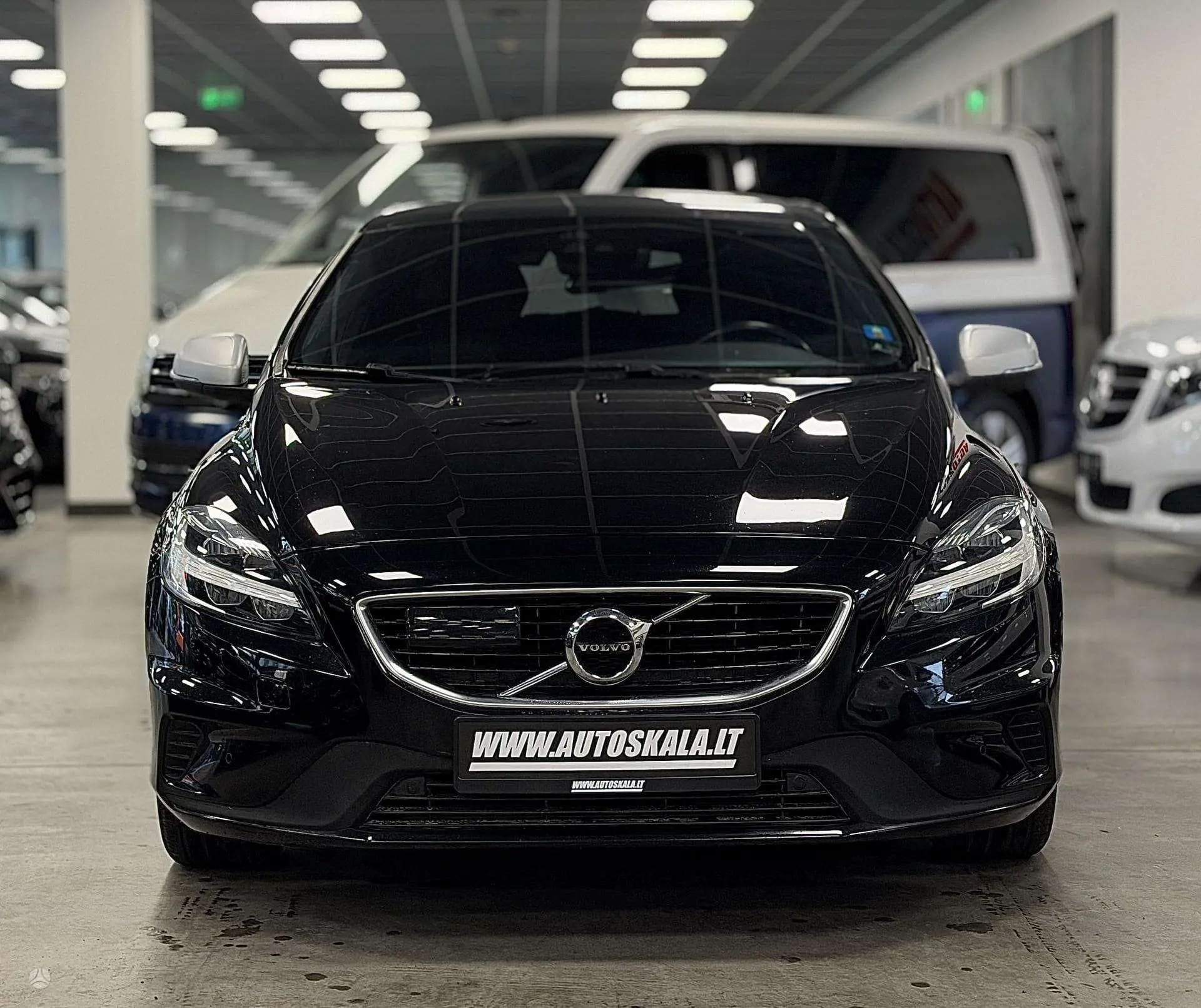 Volvo V40