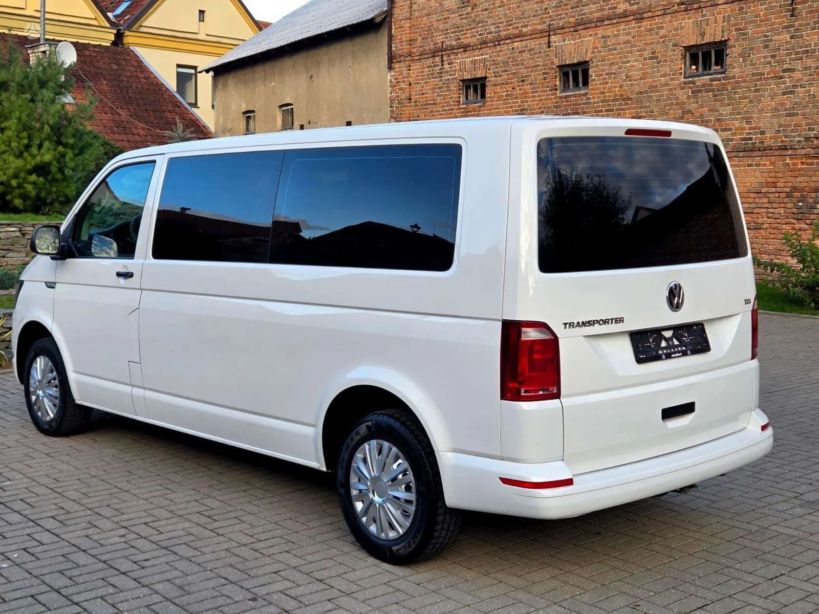 Volkswagen Shuttle