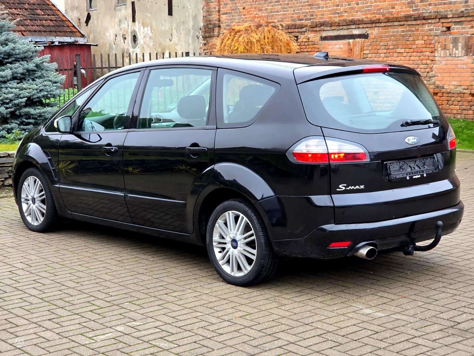 Ford S-Max