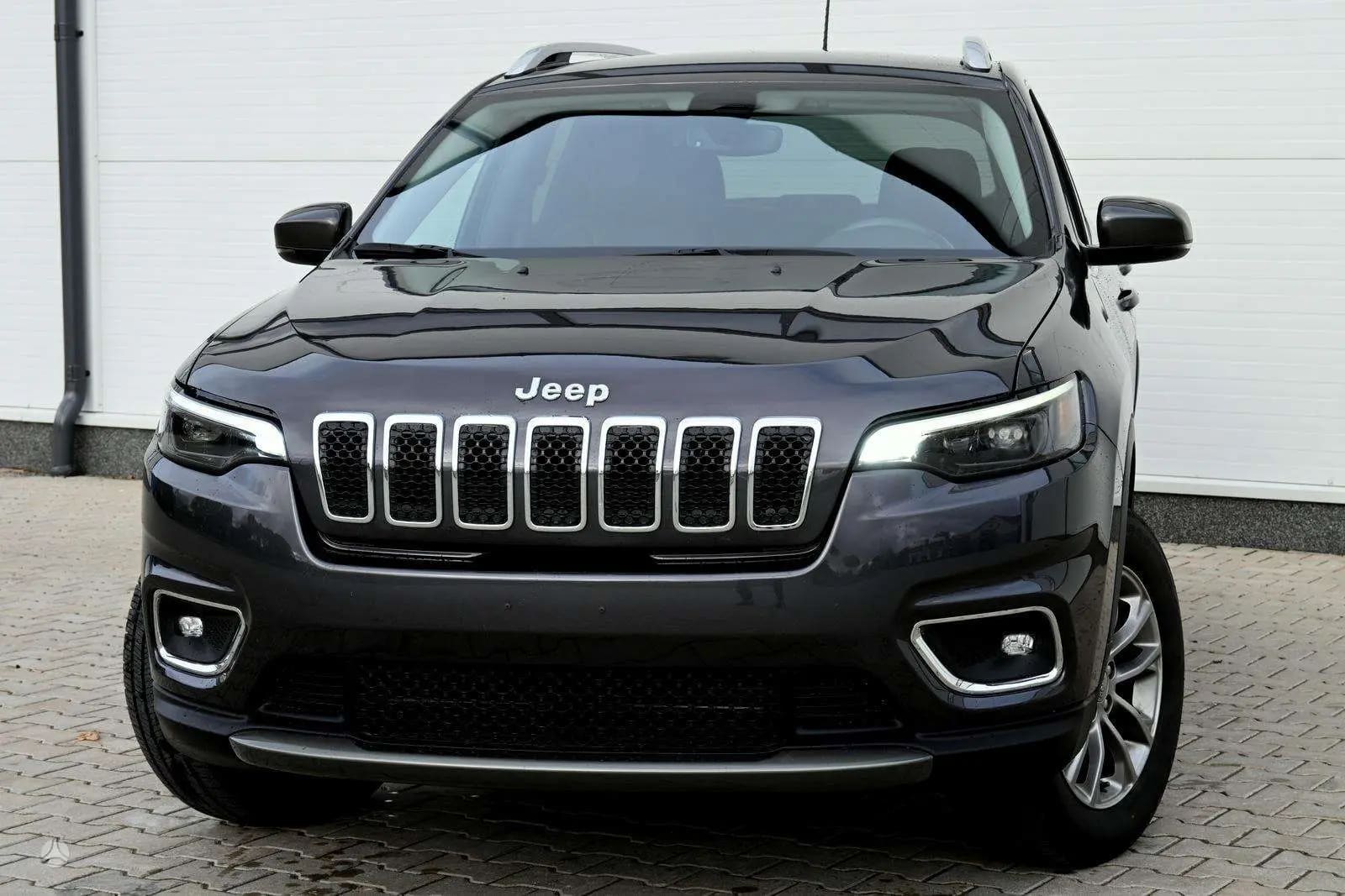 Jeep Cherokee