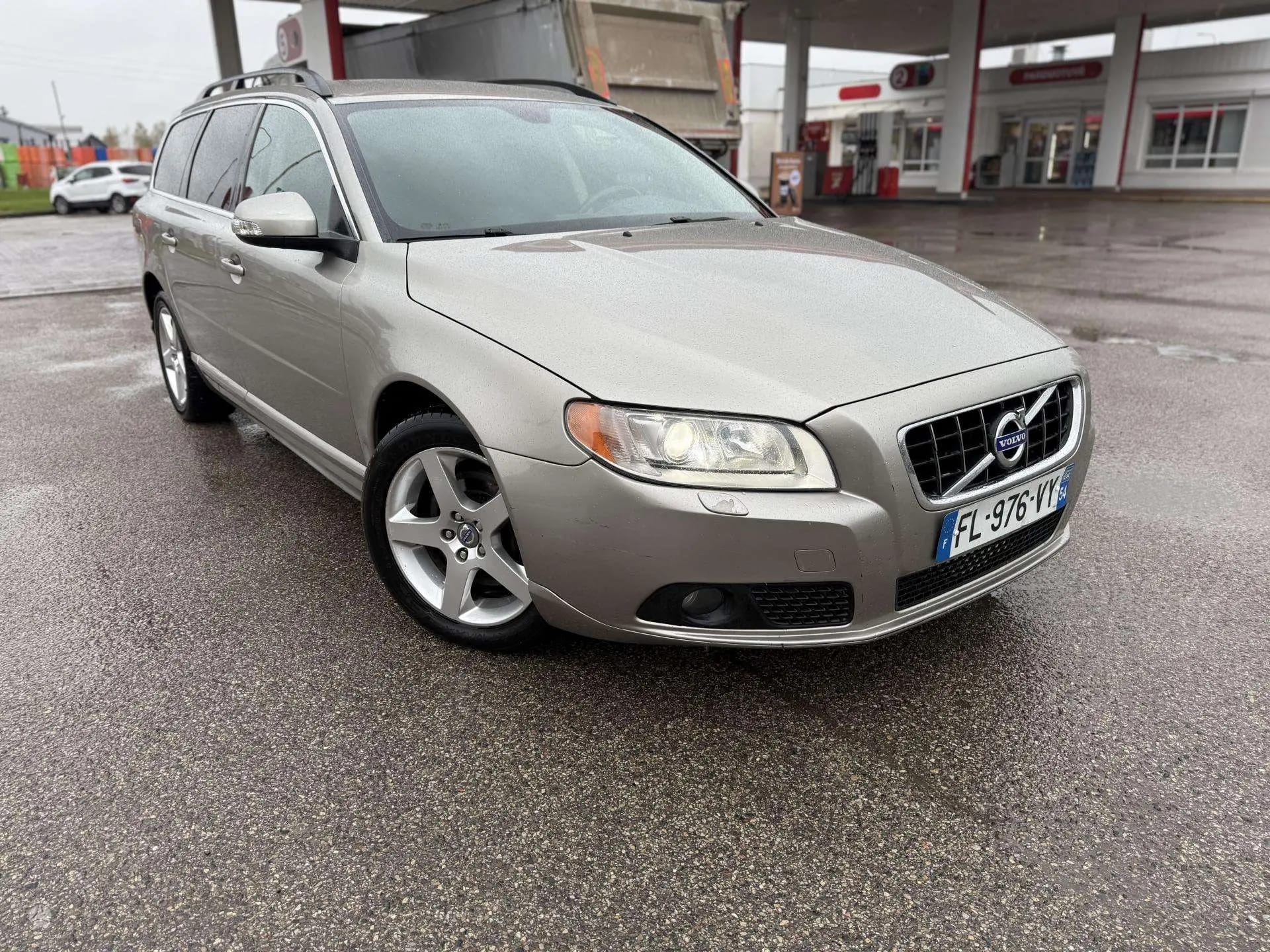Volvo V70