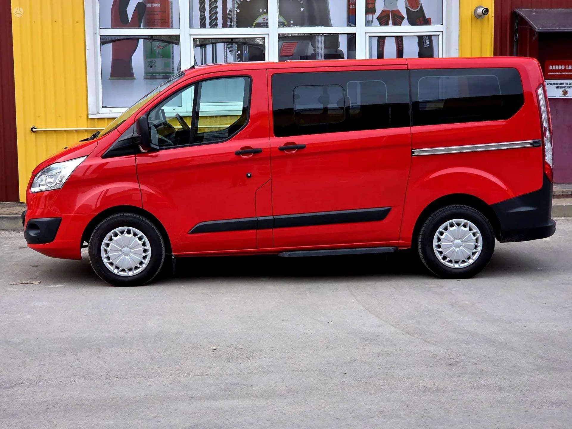 Ford Tourneo Custom