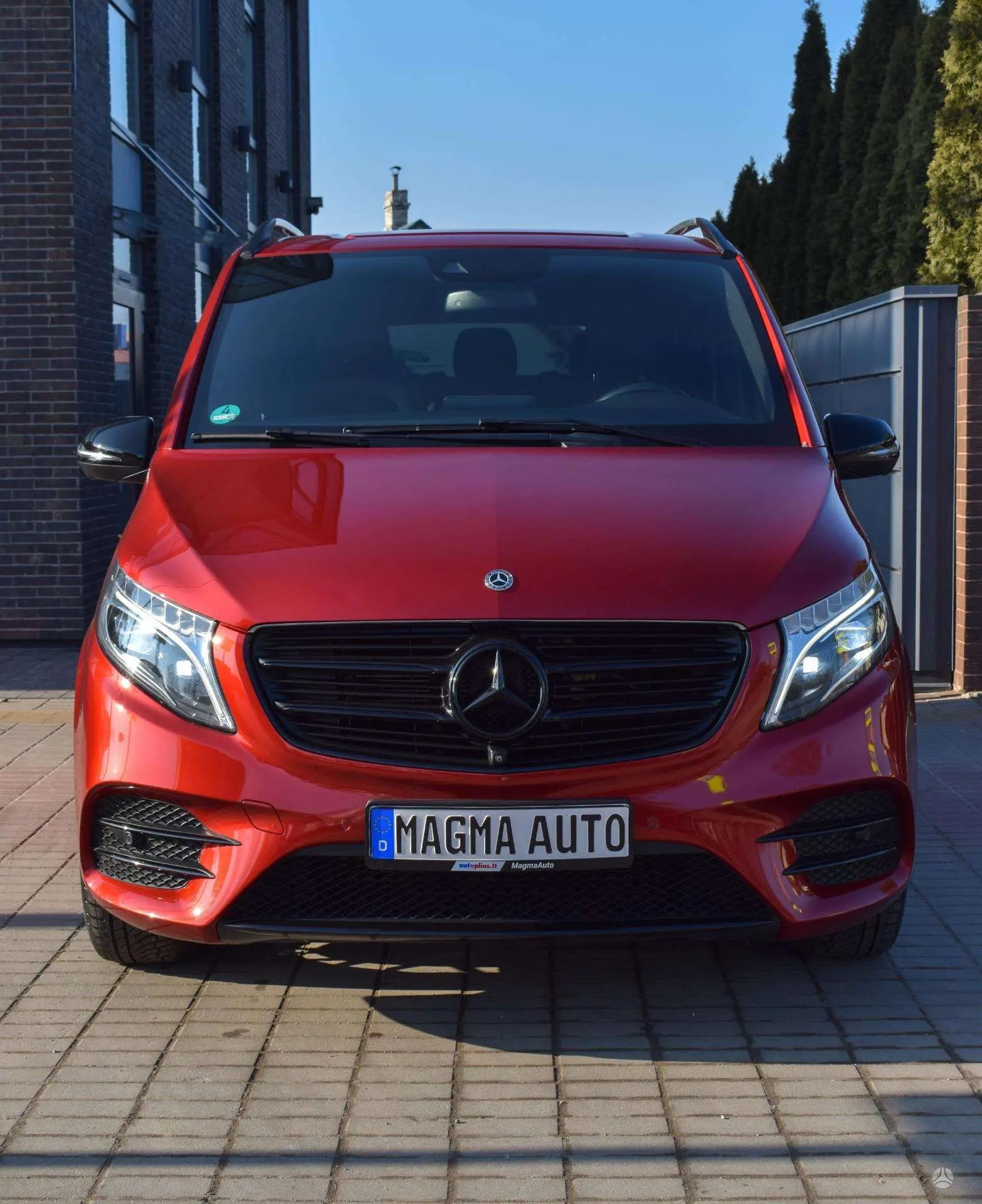 Mercedes-Benz V 250