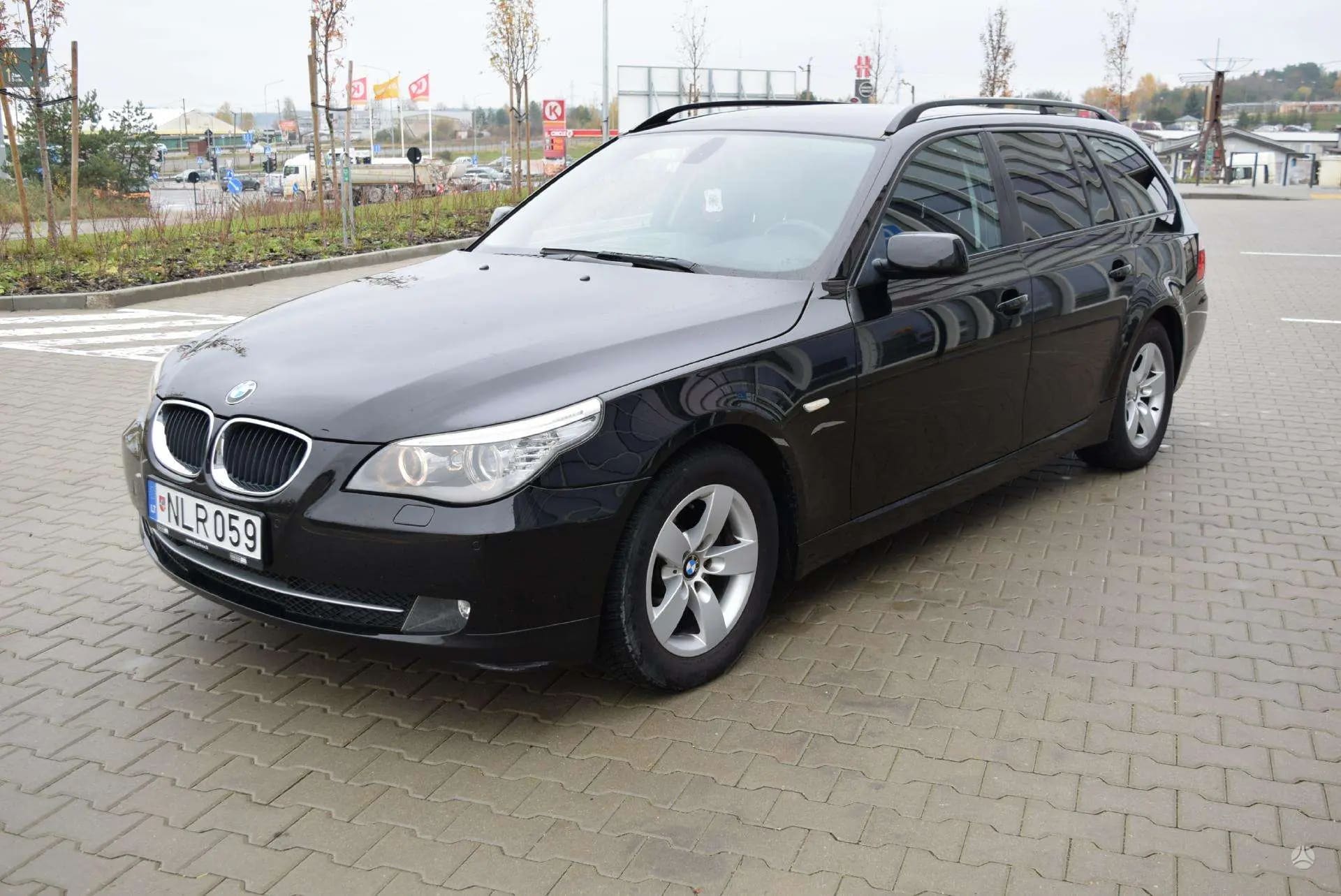 BMW 520